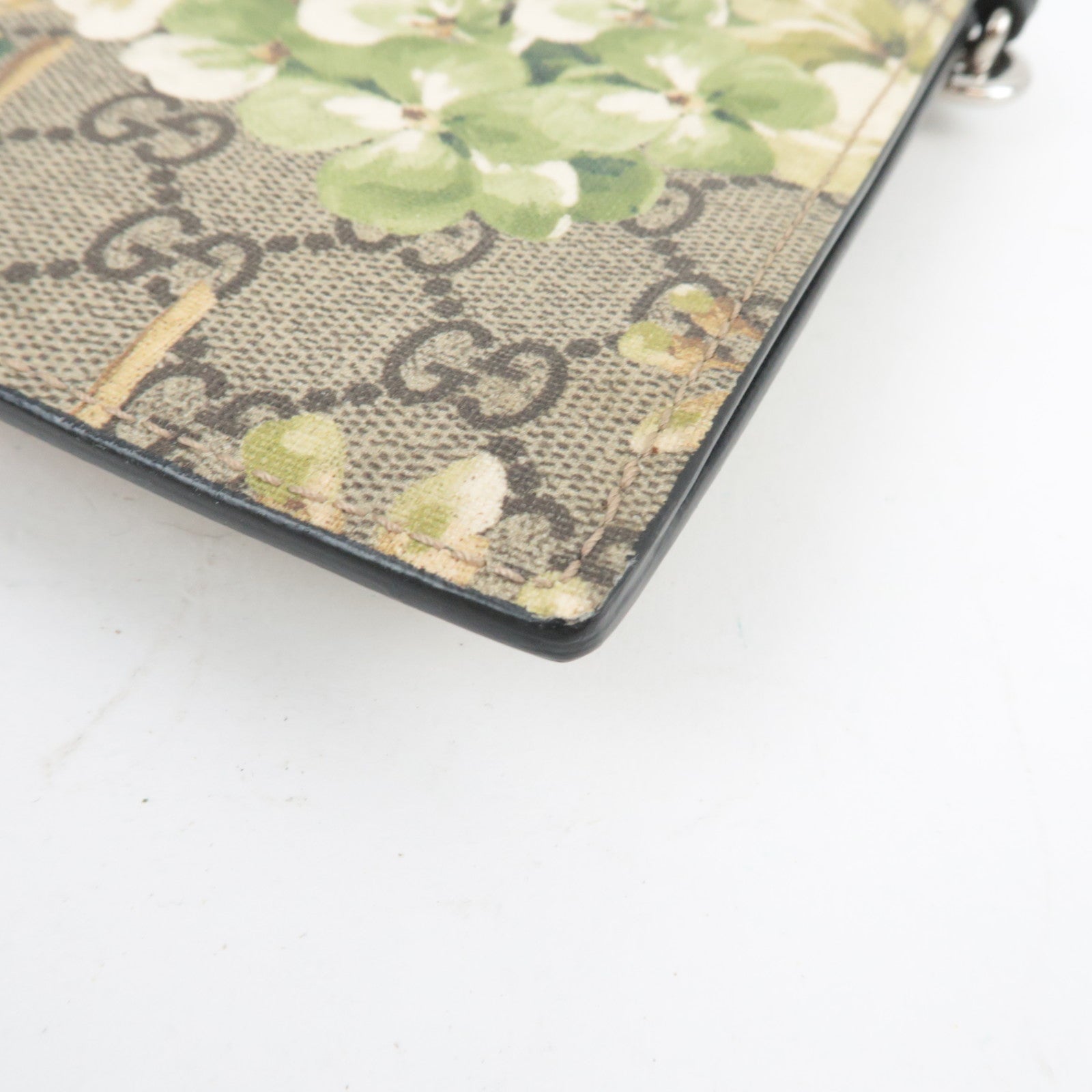 GUCCI GG Blooms Clutch Bag GG Supreme Beige Green 411691