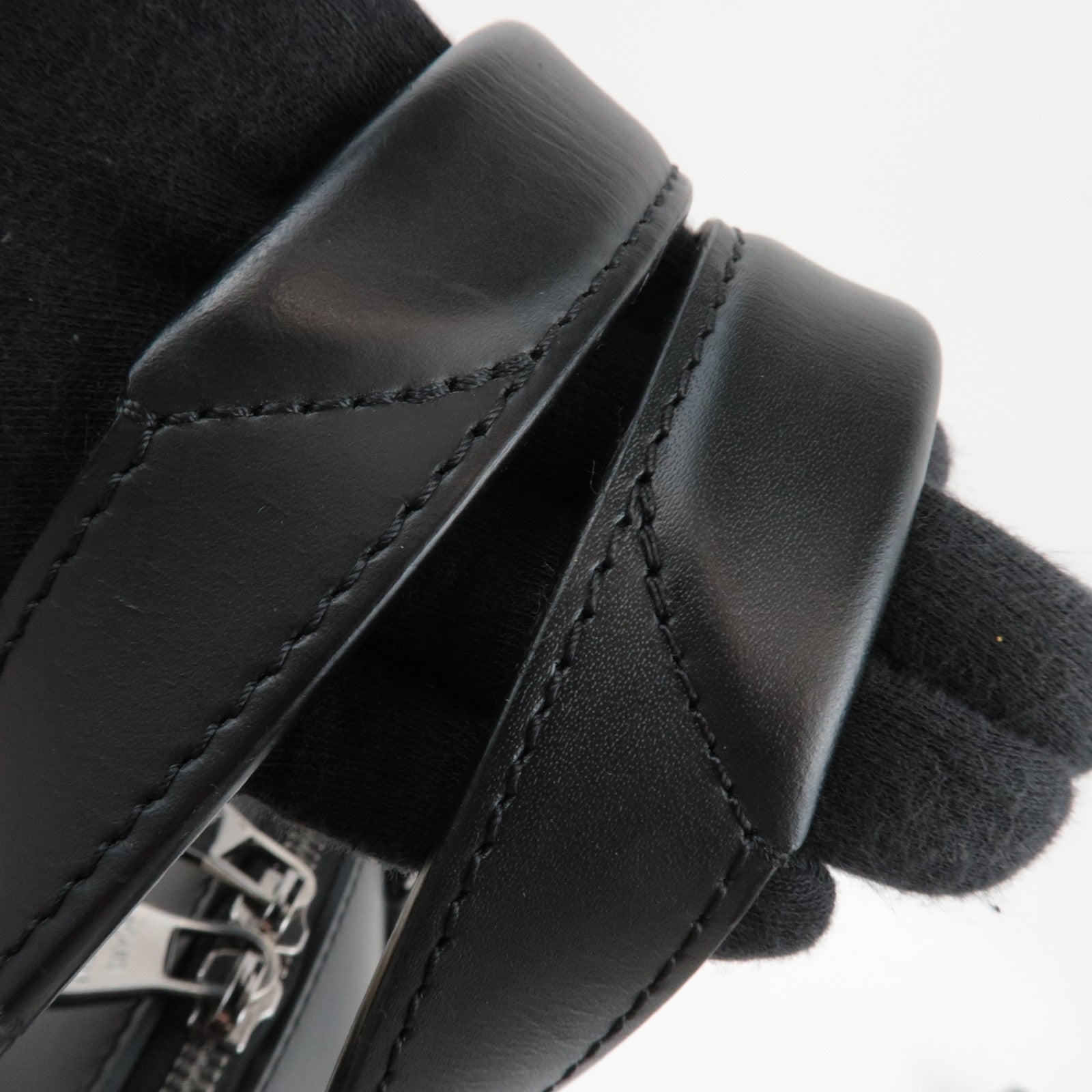 Louis Vuitton Monogram Eclipse Tote Explorer Tote Bag M40567 AR1148 *Dust bag, Strap