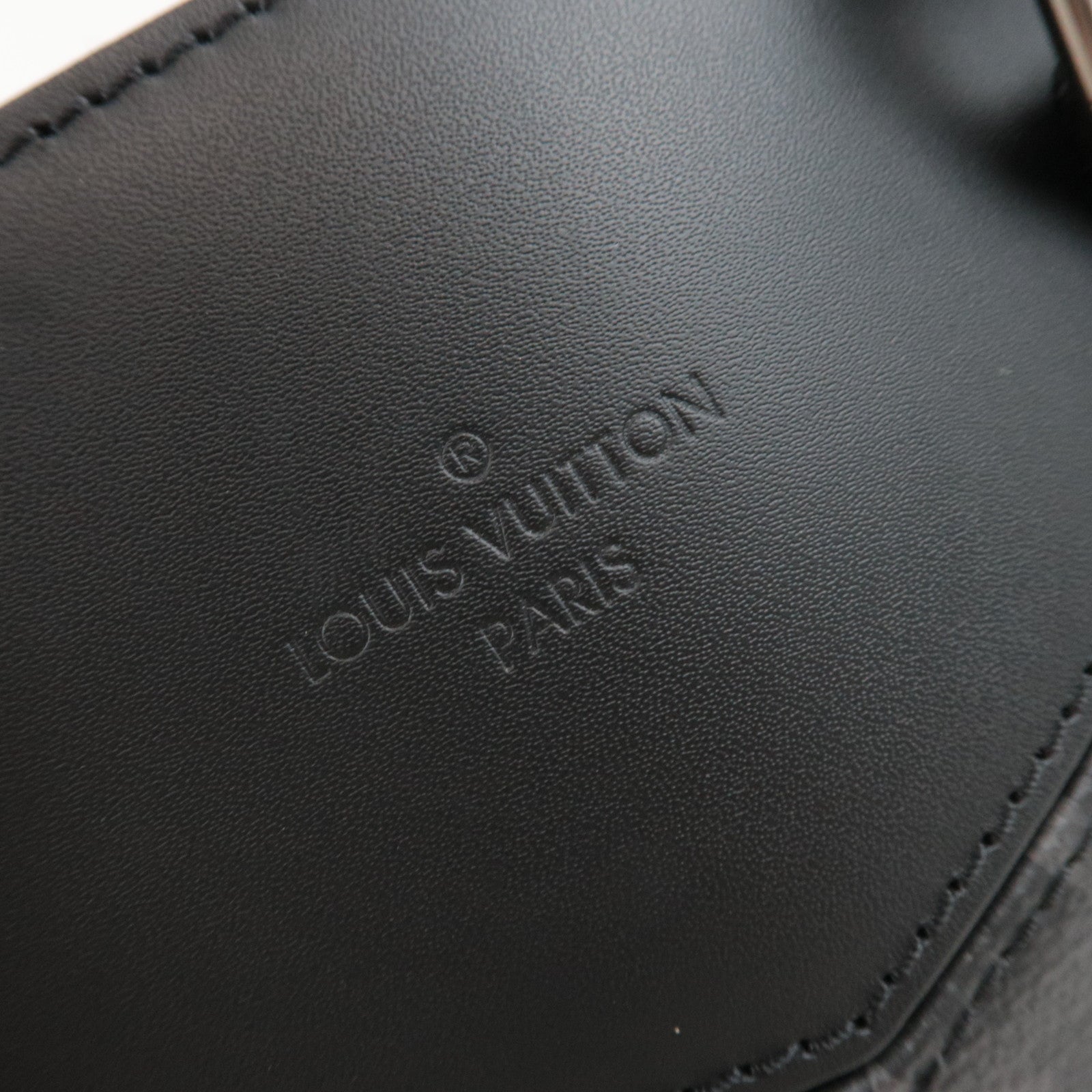 Louis Vuitton Monogram Eclipse Tote Explorer Tote Bag M40567 AR1148 *Dust bag, Strap