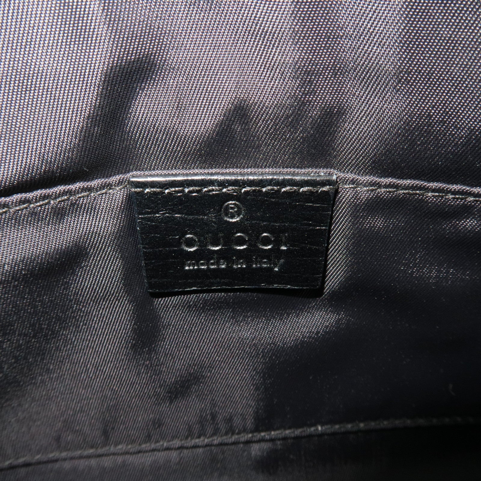 GUCCI GG Supreme Leather Body Waist Bag Black 161833