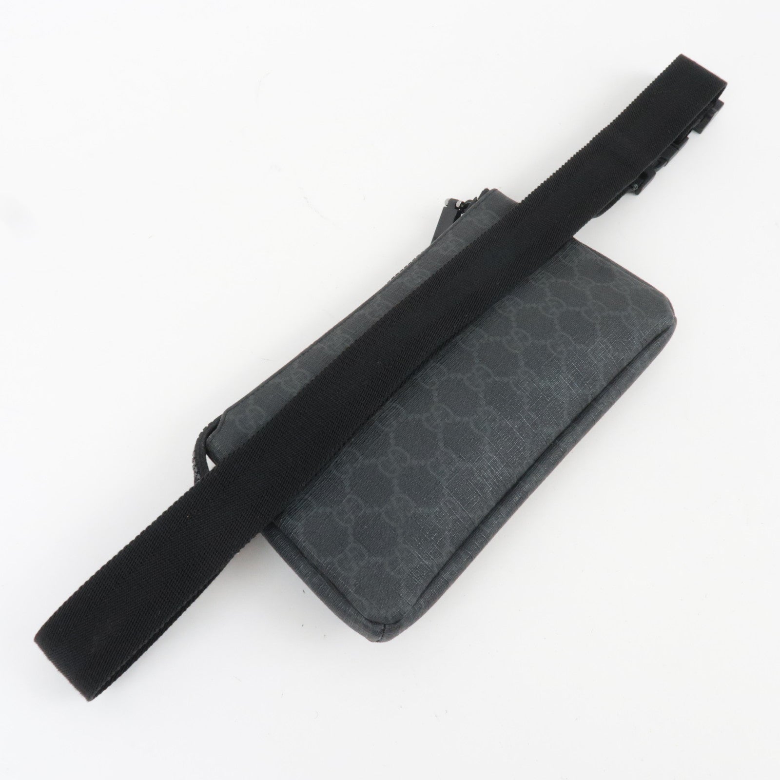 GUCCI GG Supreme Leather Body Waist Bag Black 161833