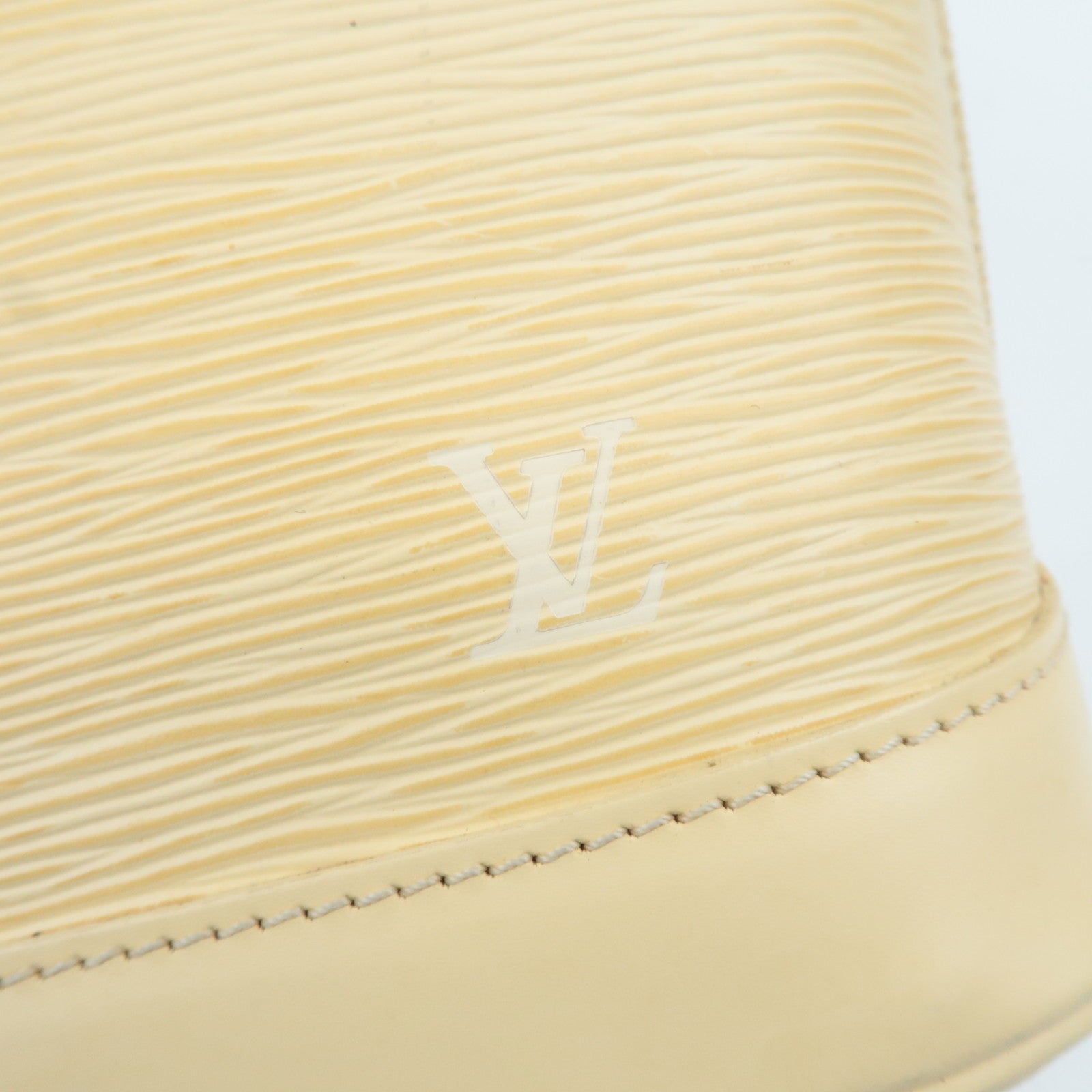 Louis Vuitton Epi Alma Handbag Vanilla M5214A AR1010