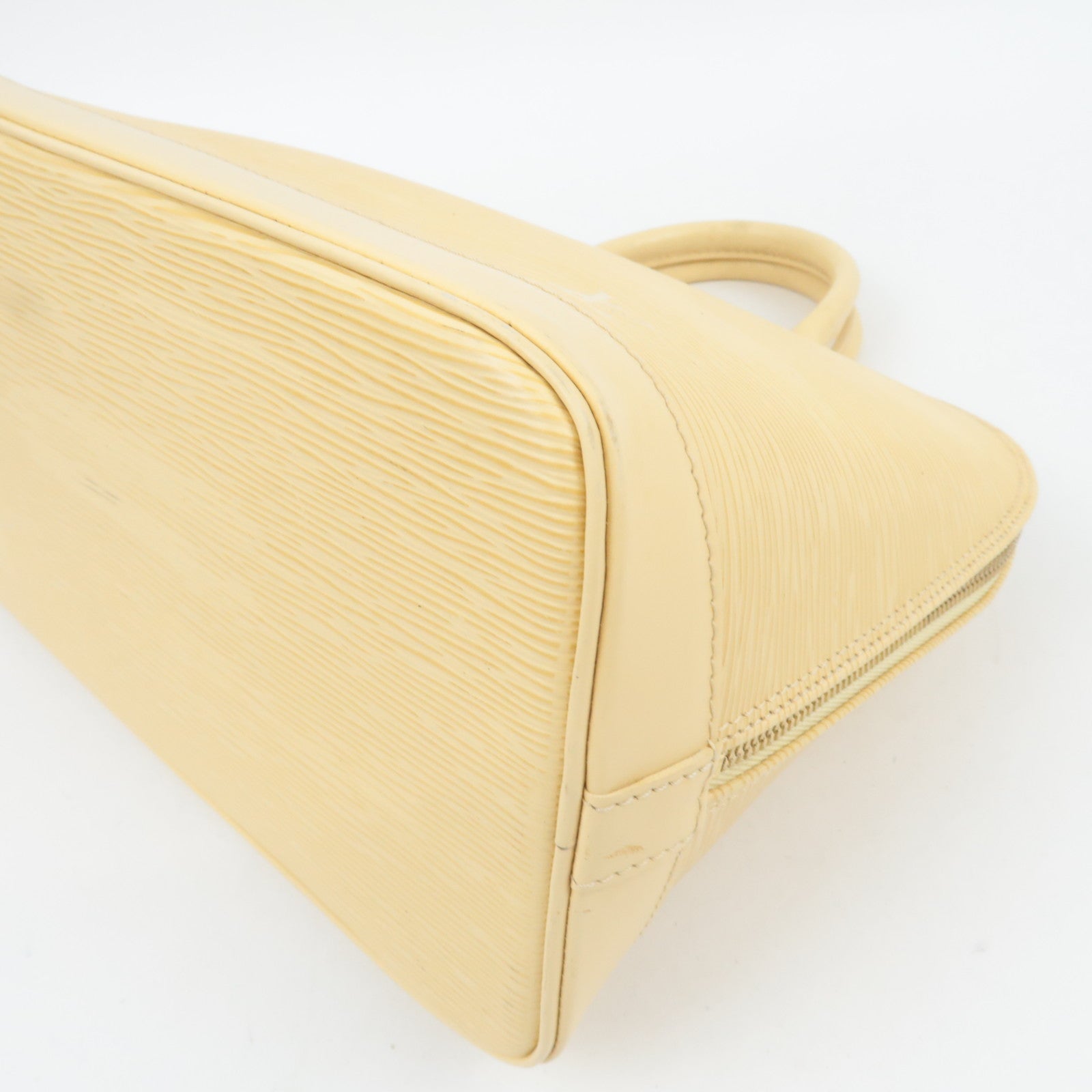Louis Vuitton Epi Alma Handbag Vanilla M5214A AR1010