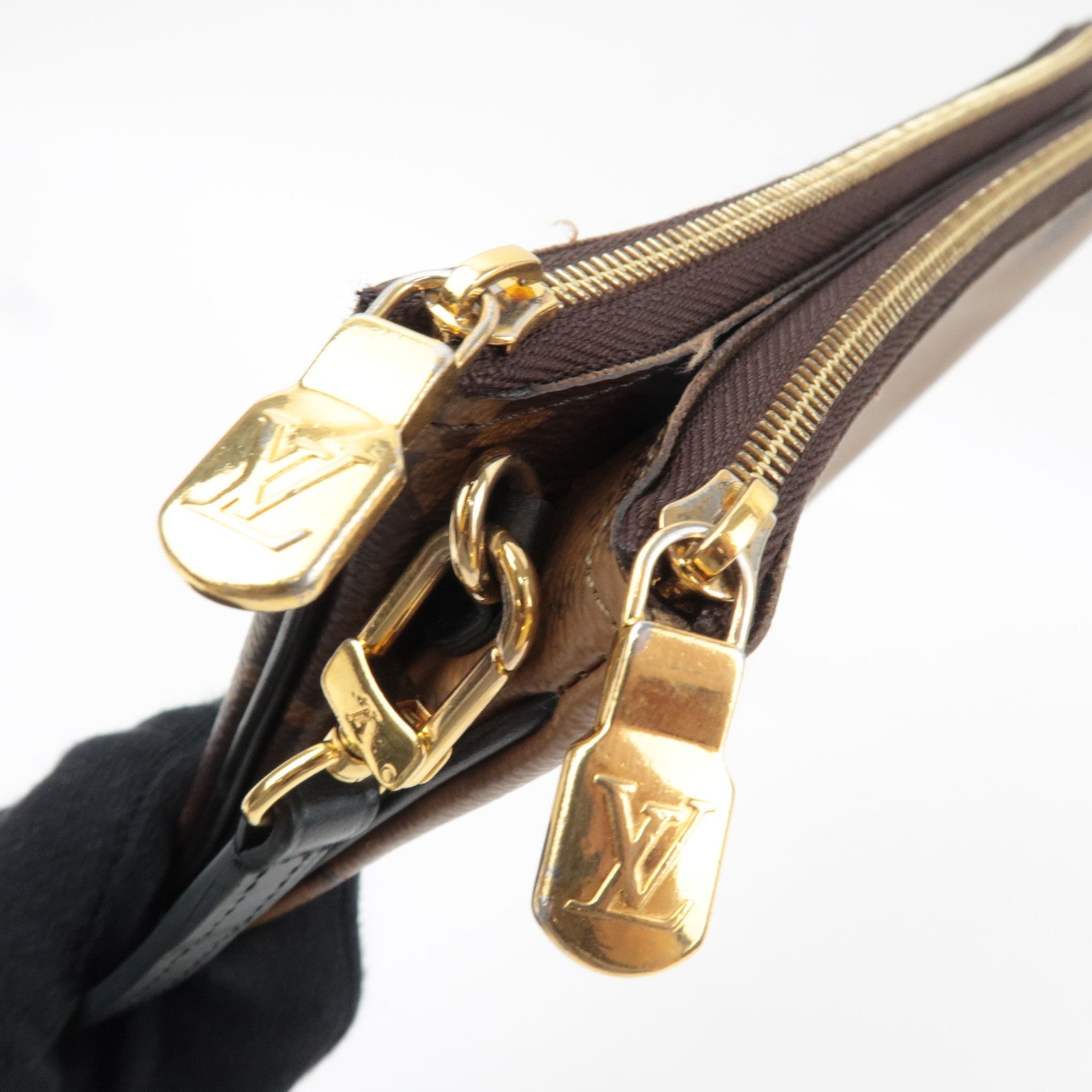 Louis Vuitton Monogram Giant Reverse Pochette Double Zip Shoulder Bag M69203 MI2280