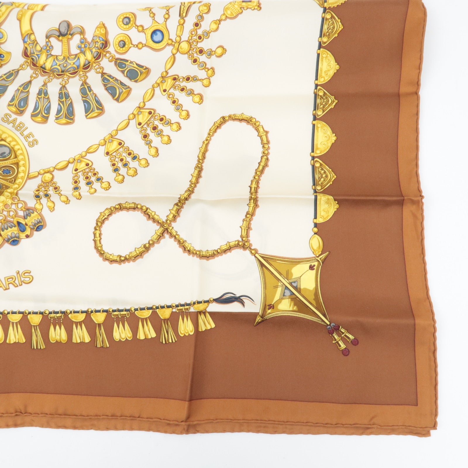 HERMES Carre 90 Scarf PARURES DES SABLES 100% Silk Ivory Brown