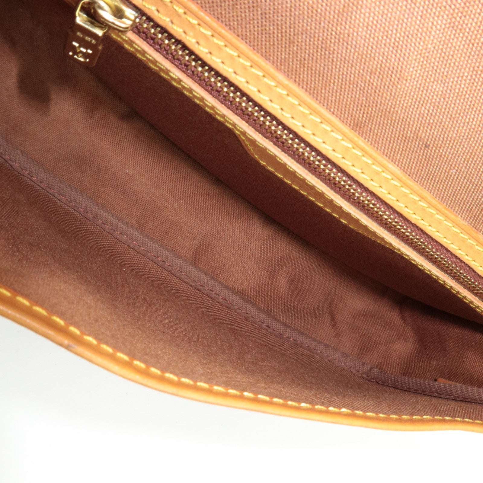 Louis Vuitton Monogram Gibeciere PM Shoulder Bag M42248 AR1913