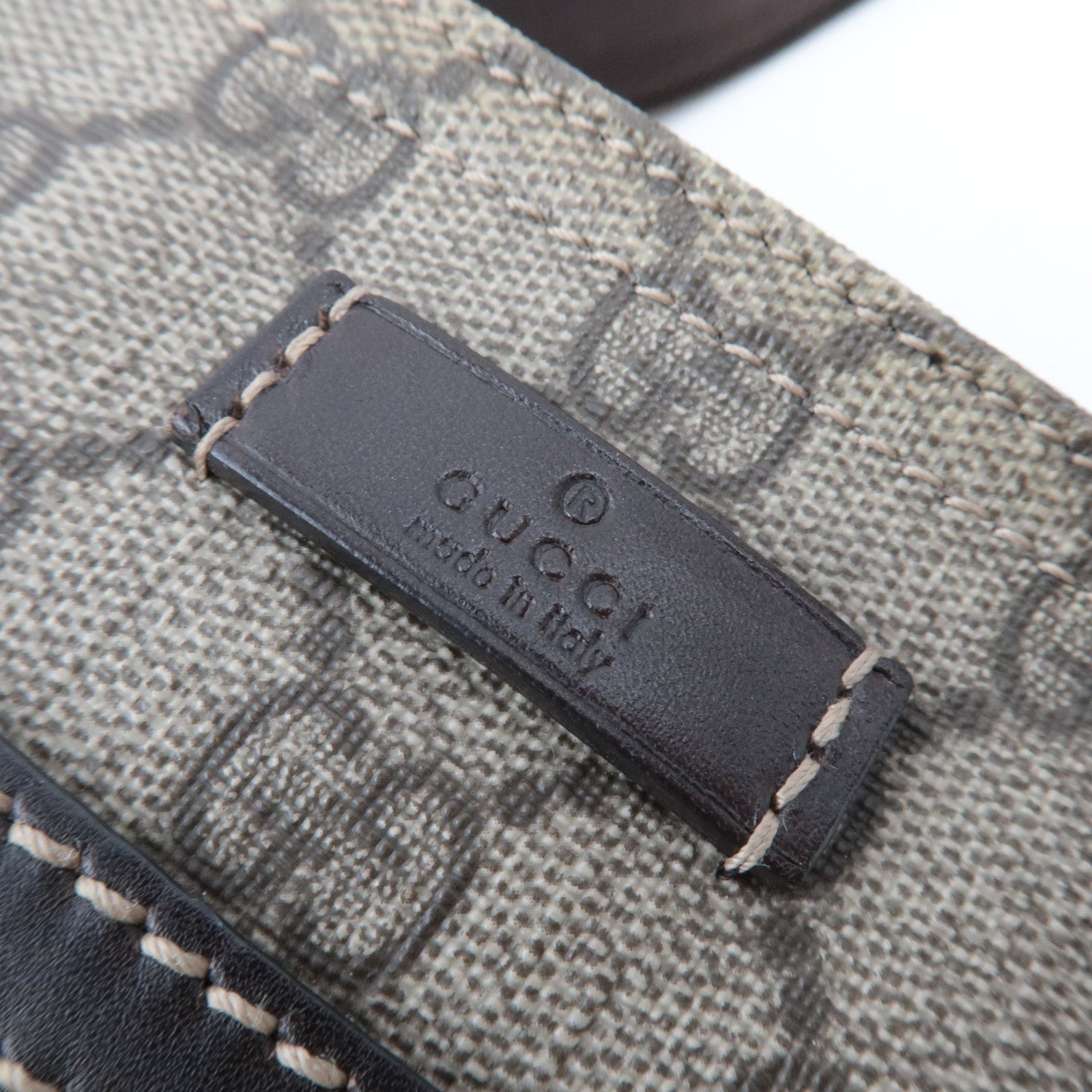 GUCCI Shoulder Bag GG Supreme Leather Beige Brown 295257