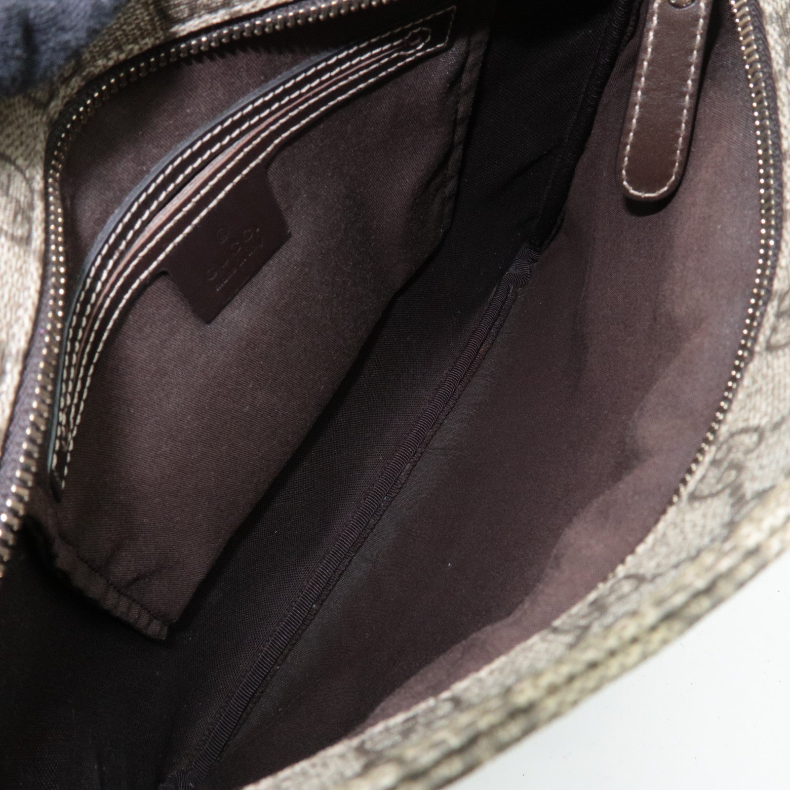 GUCCI Shoulder Bag GG Supreme Leather Beige Brown 295257