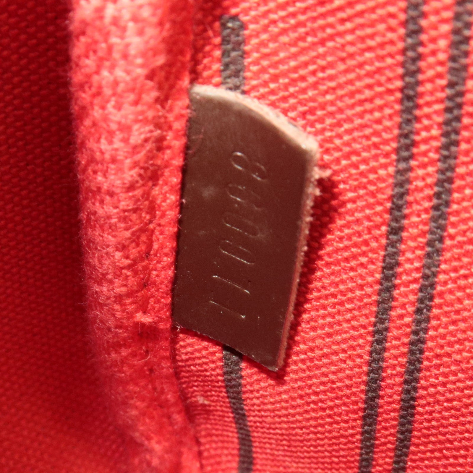 Louis Vuitton Damier T&B Mini Pochette Accessoires Mini Handbag N58011 FL0098