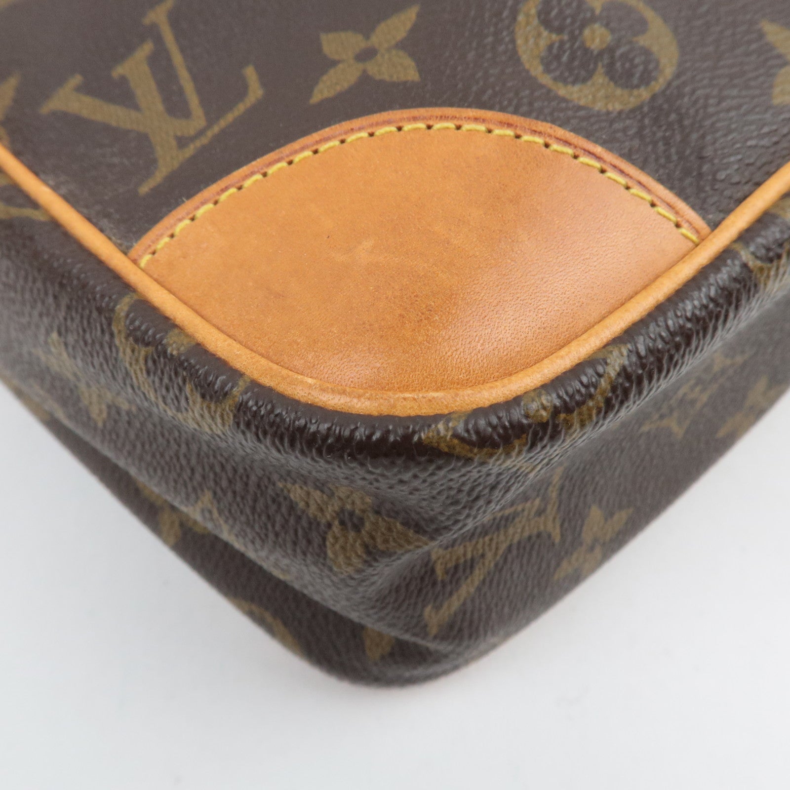 Louis Vuitton Monogram Danube MM Shoulder Bag M45264 8912SL