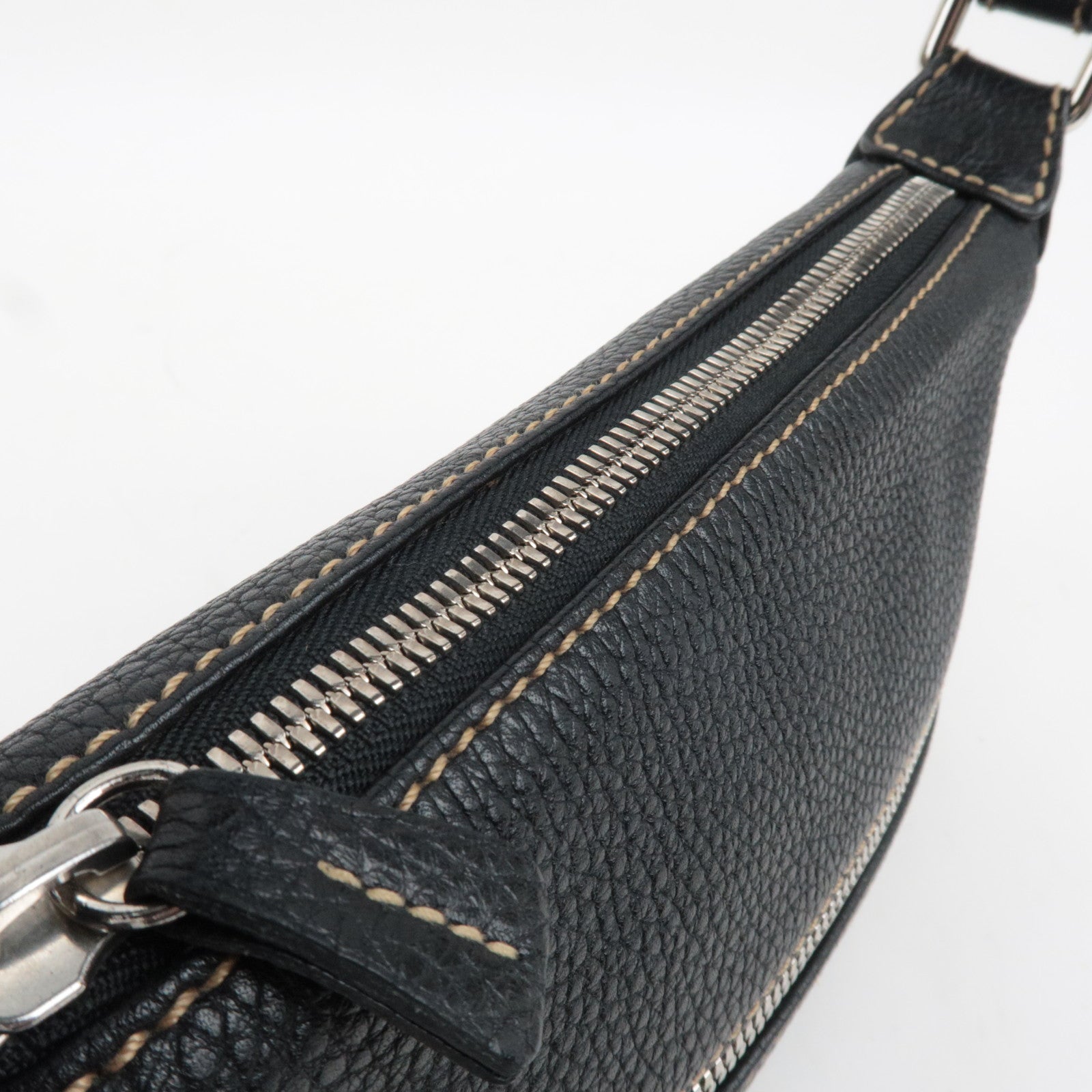 CHANEL Logo Leather Shoulder Bag Black 7741595 *G card