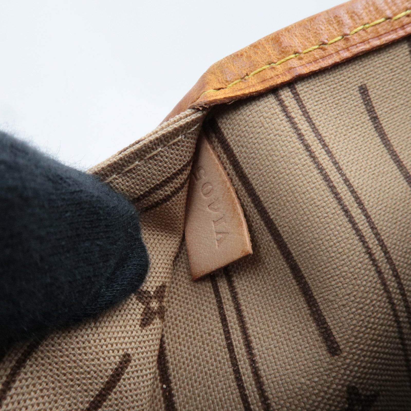 Louis Vuitton Monogram Neverfull MM Tote Bag M40156 VI4058