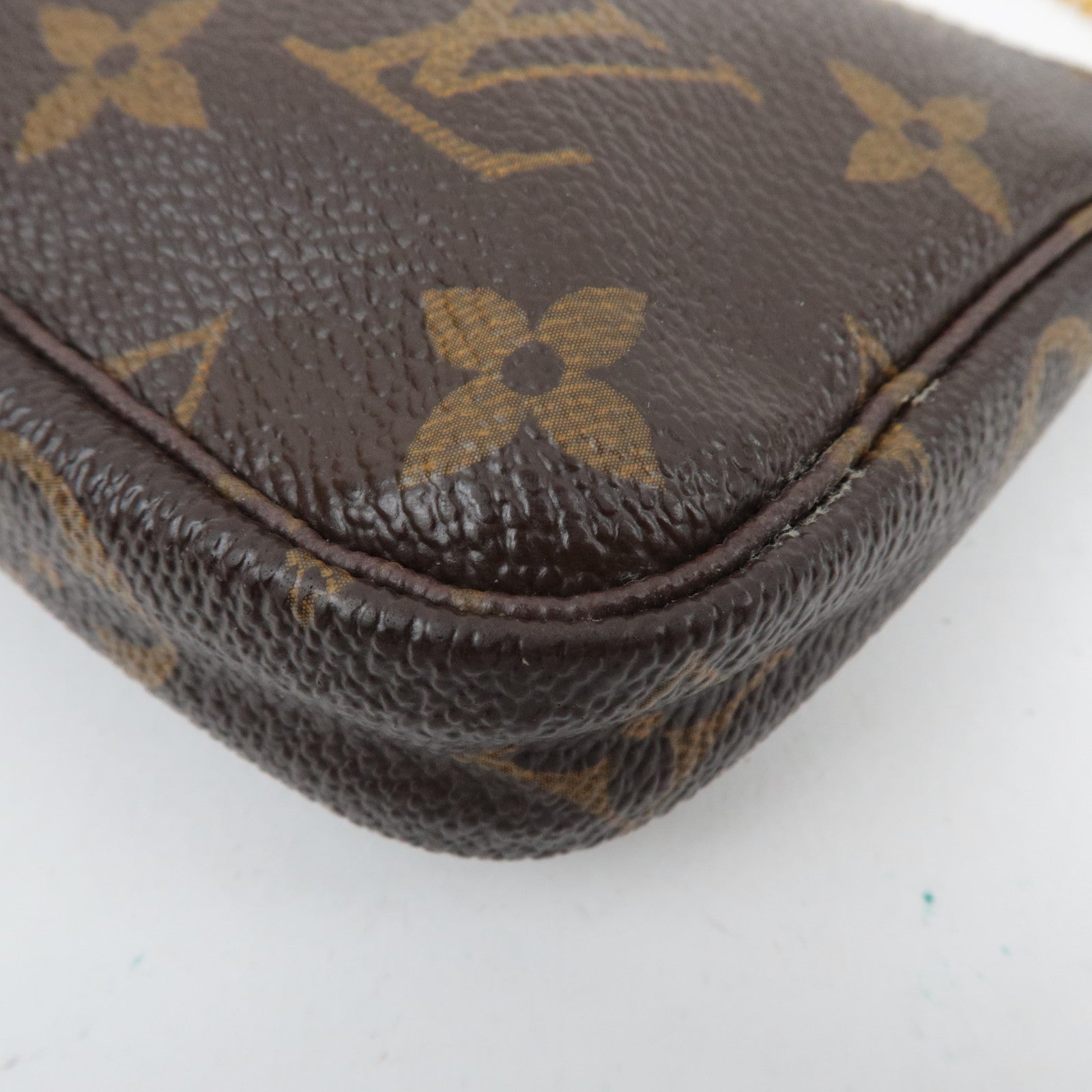 Louis Vuitton Monogram T&B Mini Pochette Accessoires Mini Handbag M60153 FL3017