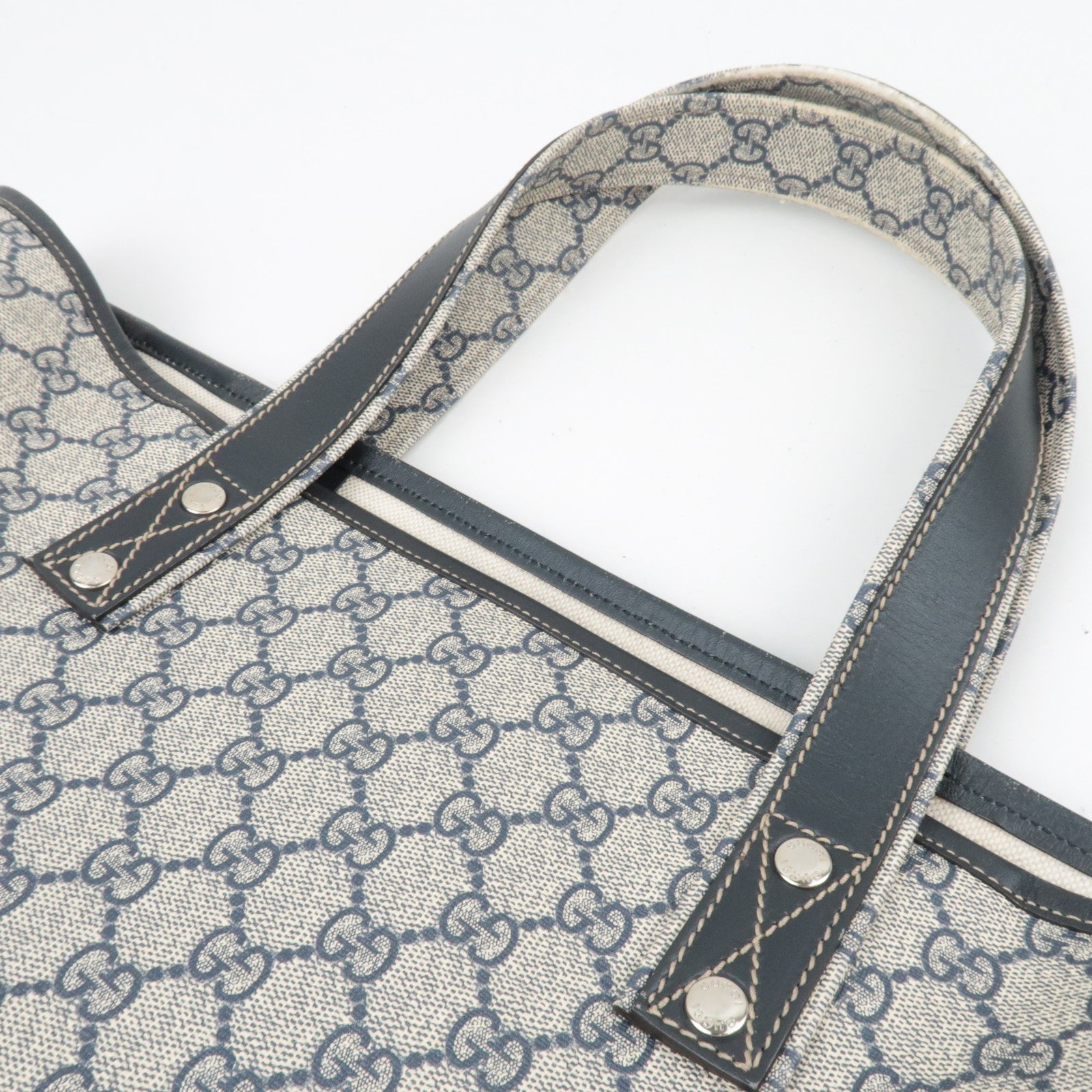 GUCCI Sherry GG Supreme Leather Tote Bag Beige Navy 211134