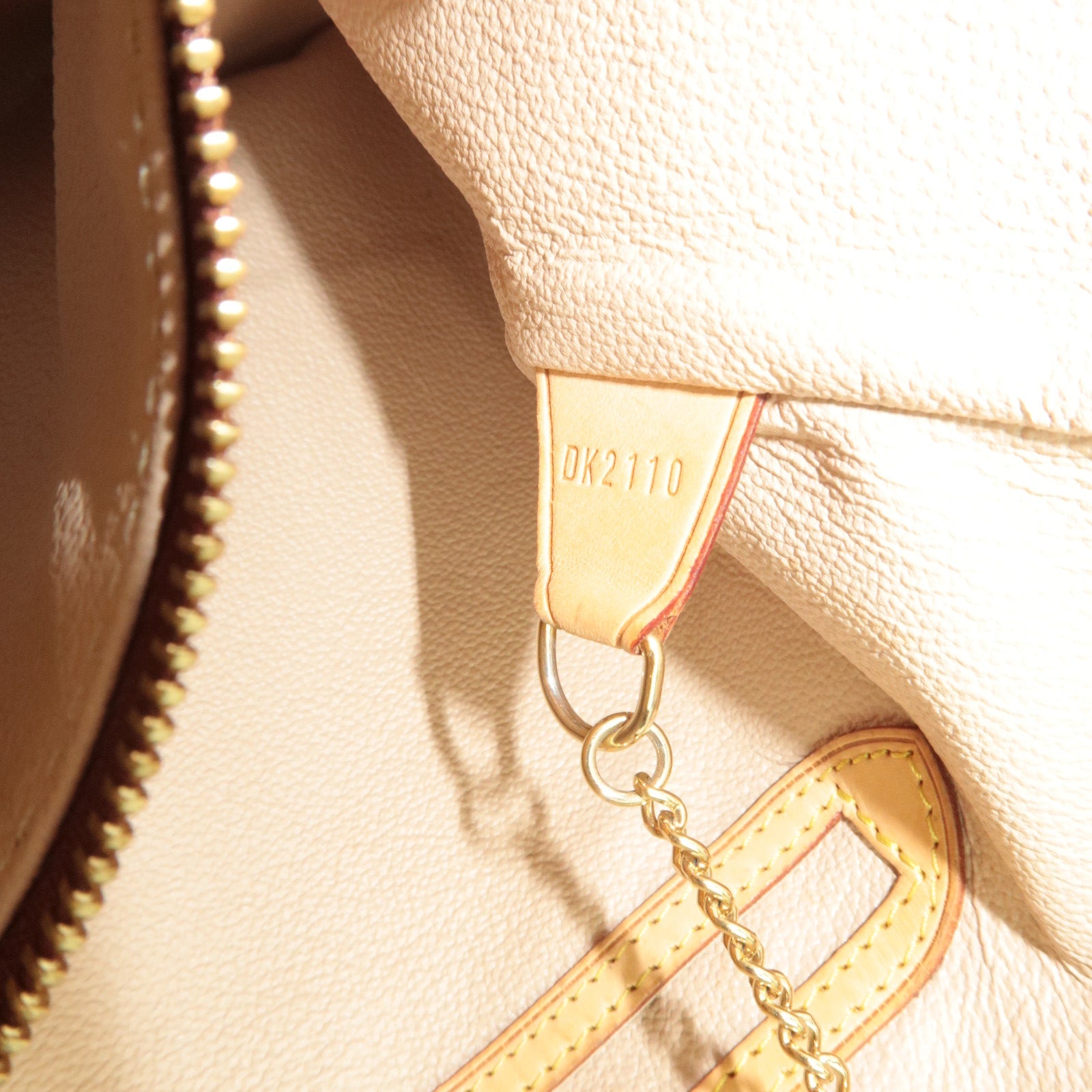 Louis Vuitton Monogram Bucket GM Shoulder Bag M42236 DK2110 *Pouch