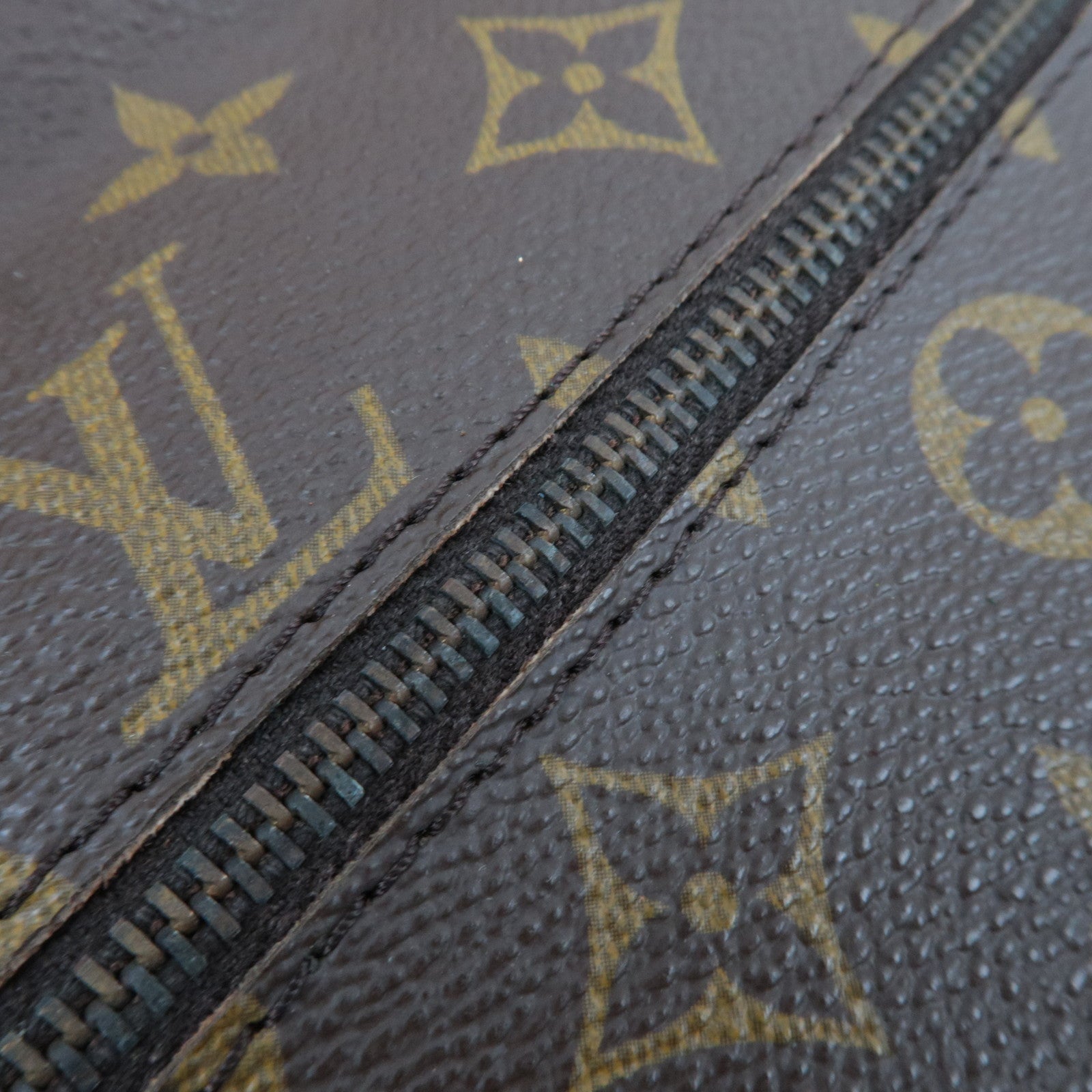 Louis Vuitton Monogram Pochette Pliante Clutch Bag M51805