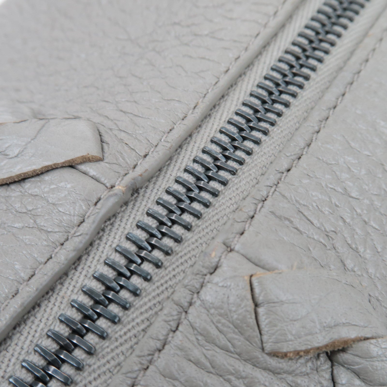 BOTTEGA VENETA Intrecciato Leather Shoulder Bag Gray