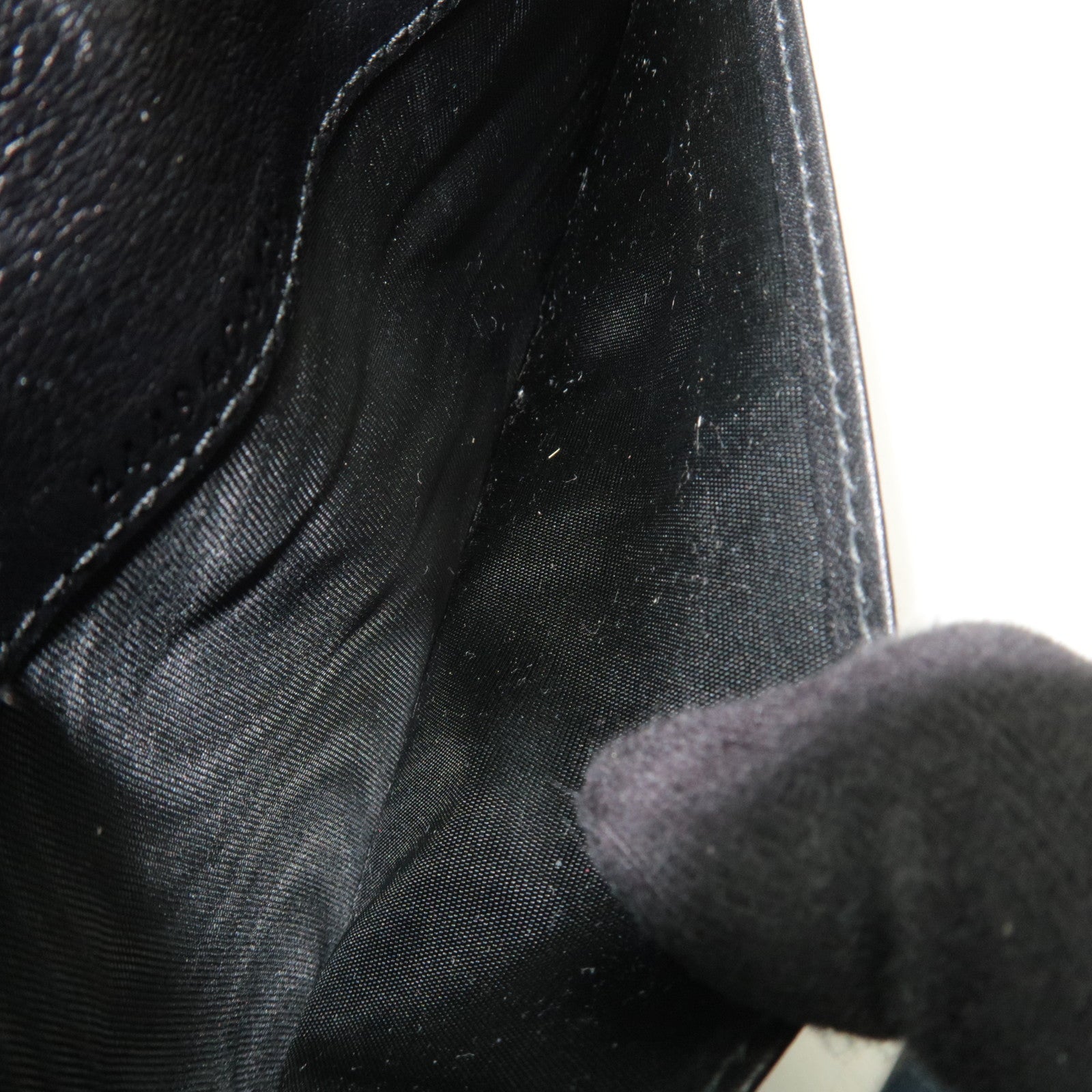 GUCCI Guccissima Bifold Long Wallet Leather Black 244946 *Box