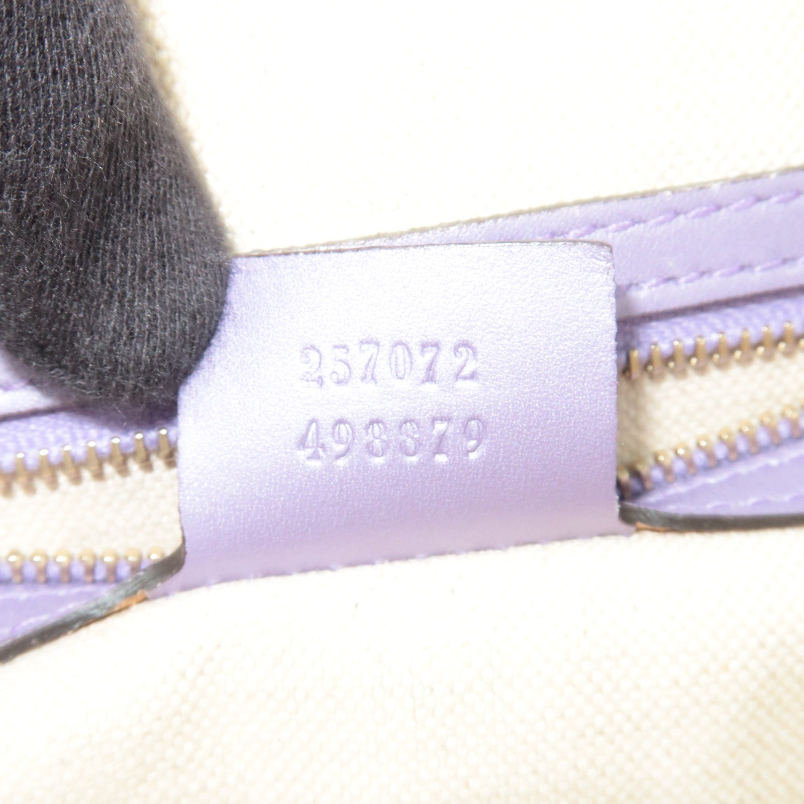 GUCCI Lovely GG Canvas Leather Shoulder Bag Beige Purple 257072