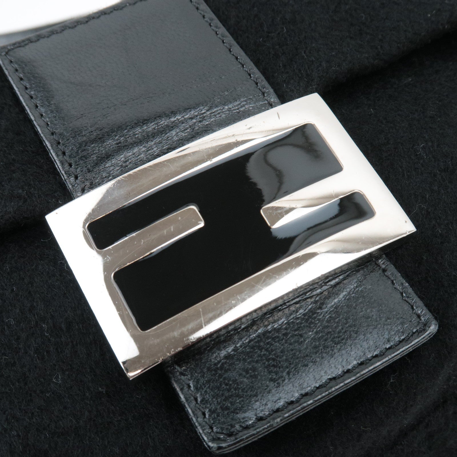 FENDI Mamma Baguette Shoulder Bag Cashmere Leather Black 26325