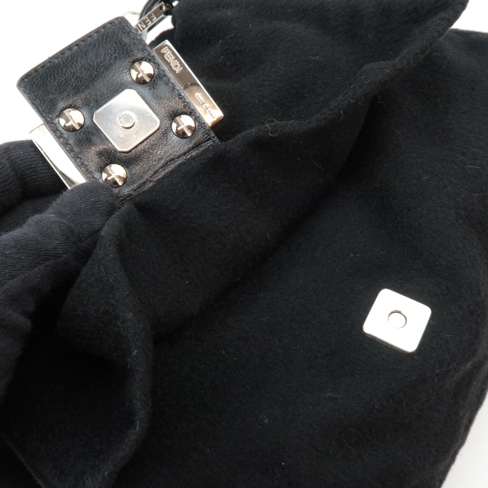 FENDI Mamma Baguette Shoulder Bag Cashmere Leather Black 26325