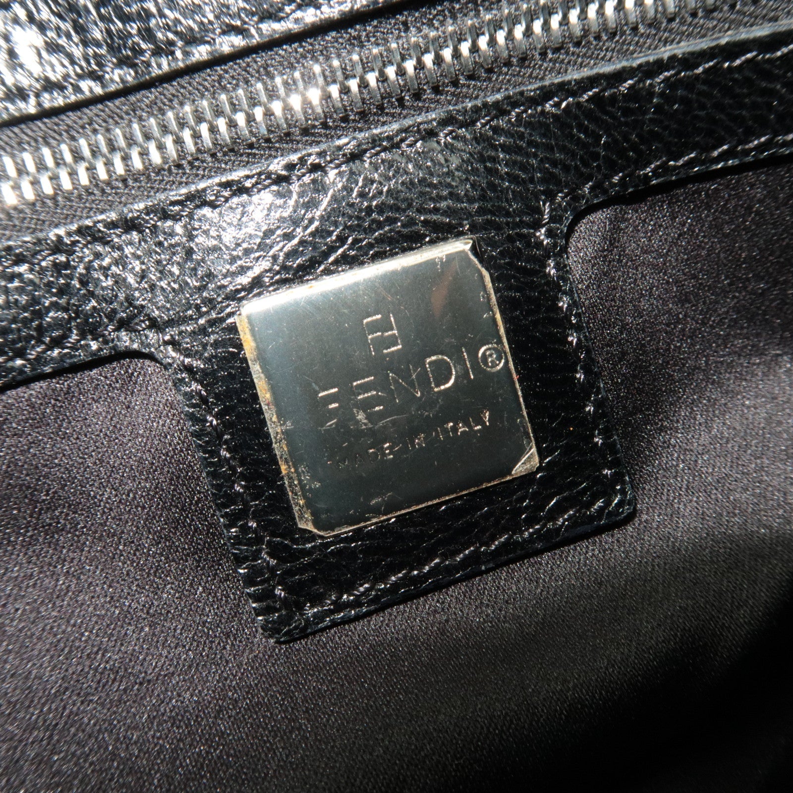 FENDI Mamma Baguette Shoulder Bag Cashmere Leather Black 26325