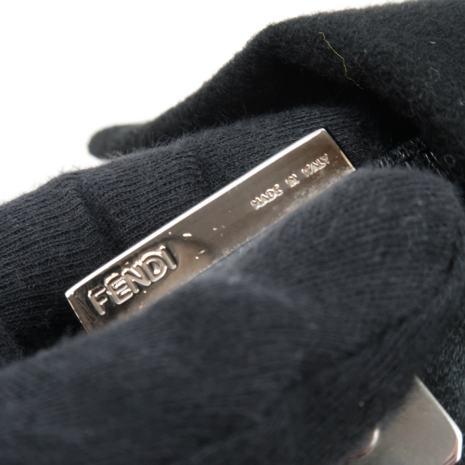 FENDI Mamma Baguette Shoulder Bag Cashmere Leather Black 26325
