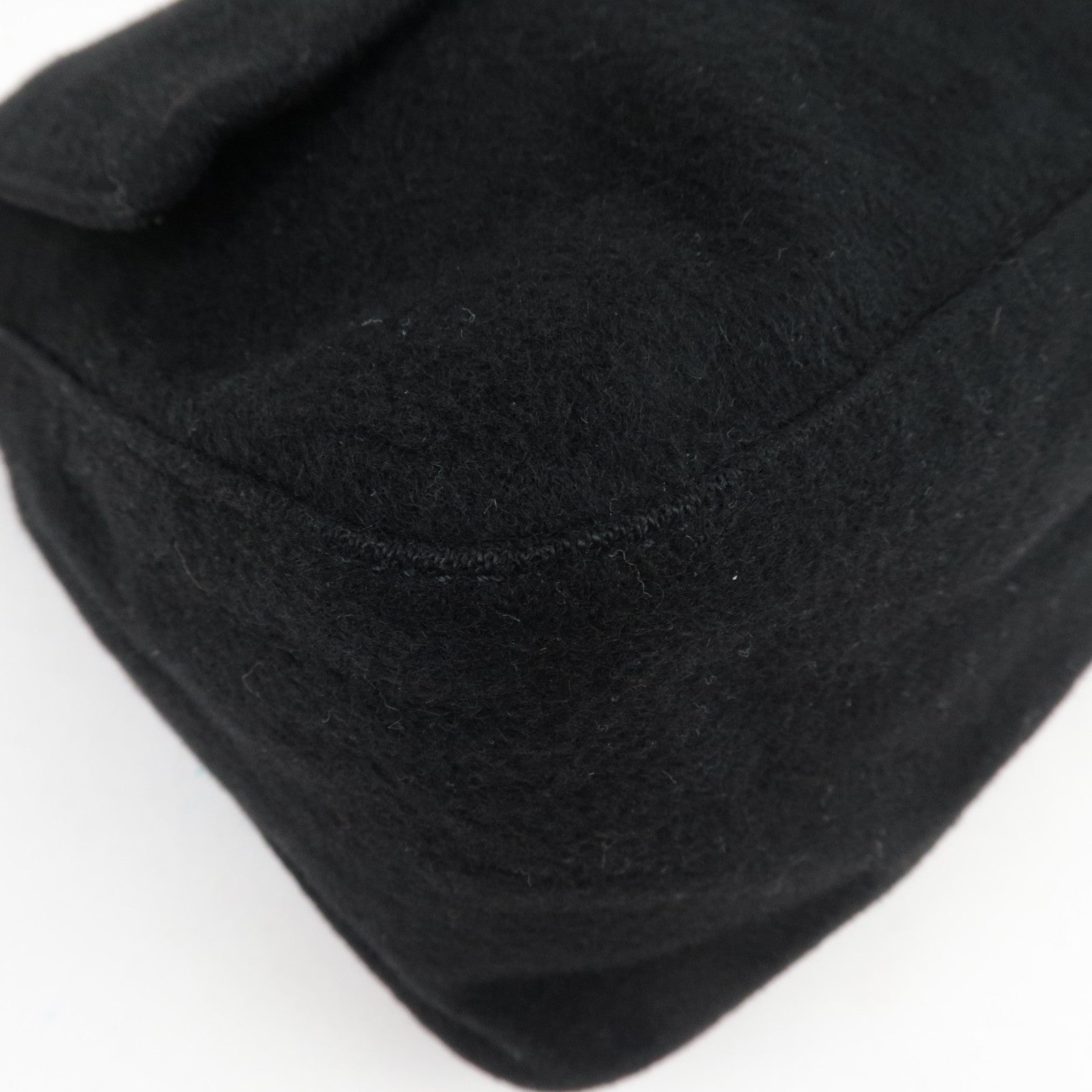 FENDI Mamma Baguette Shoulder Bag Cashmere Leather Black 26325