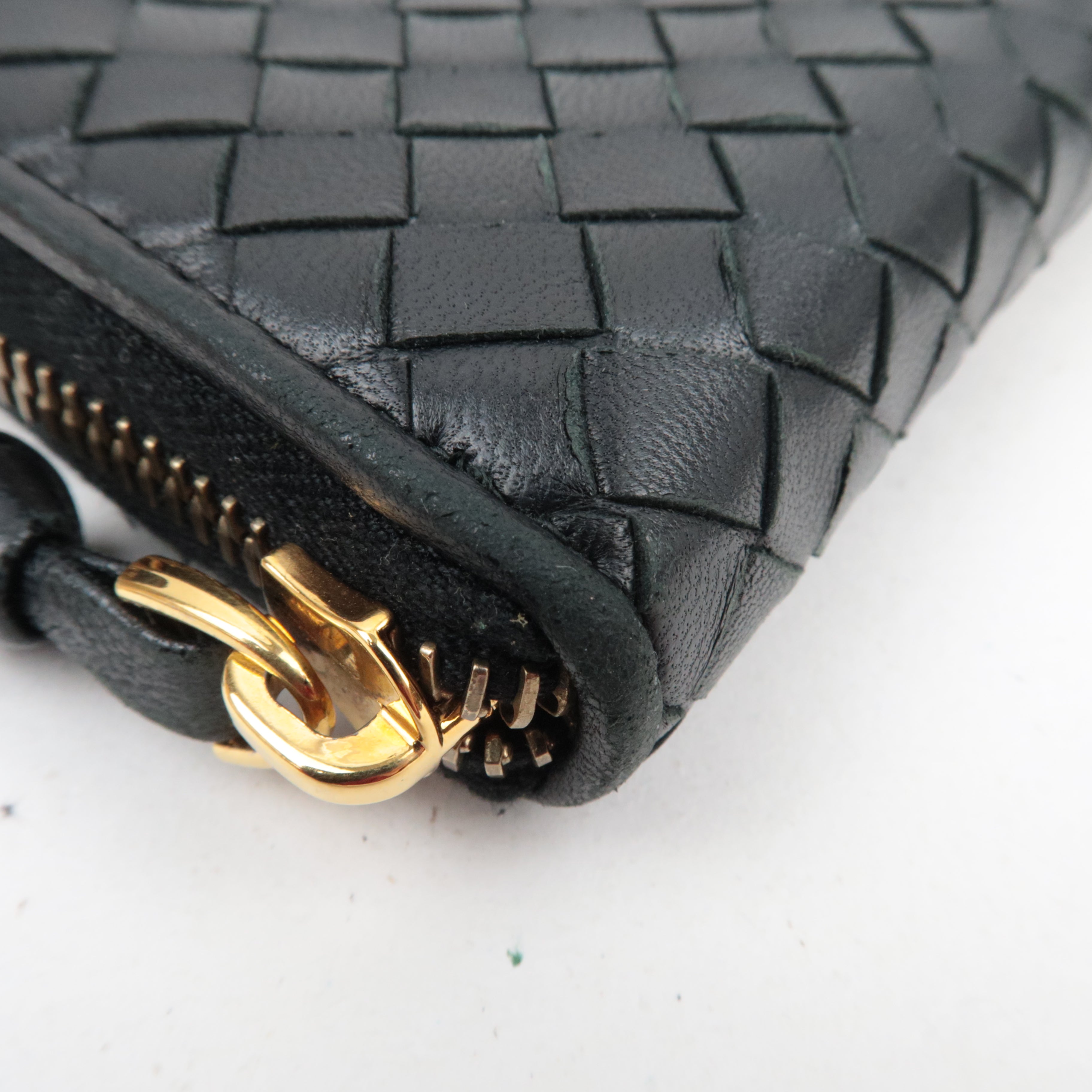 BOTTEGA VENETA Intrecciato Leather Round Zipper Long Wallet Black 114076 *Box