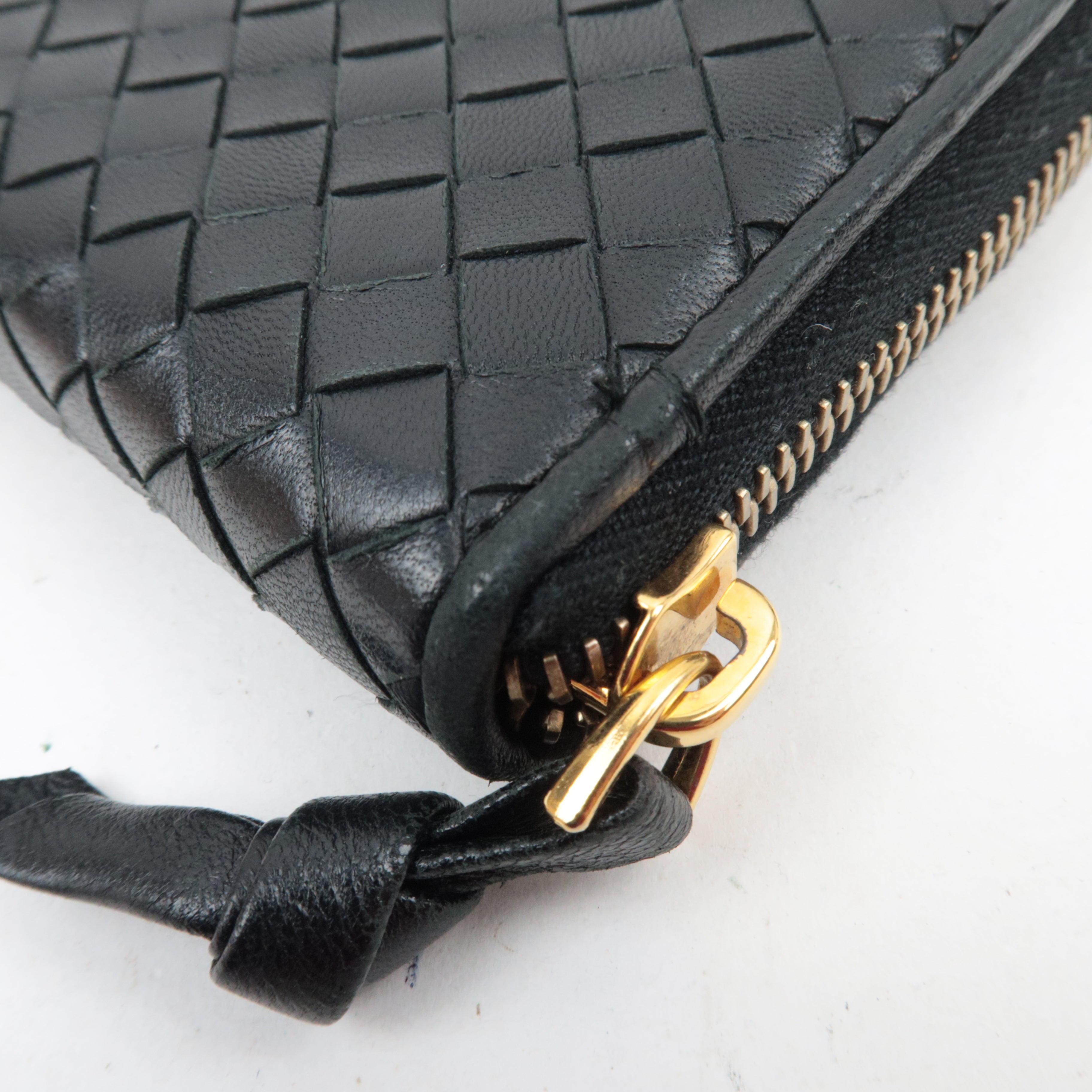 BOTTEGA VENETA Intrecciato Leather Round Zipper Long Wallet Black 114076 *Box