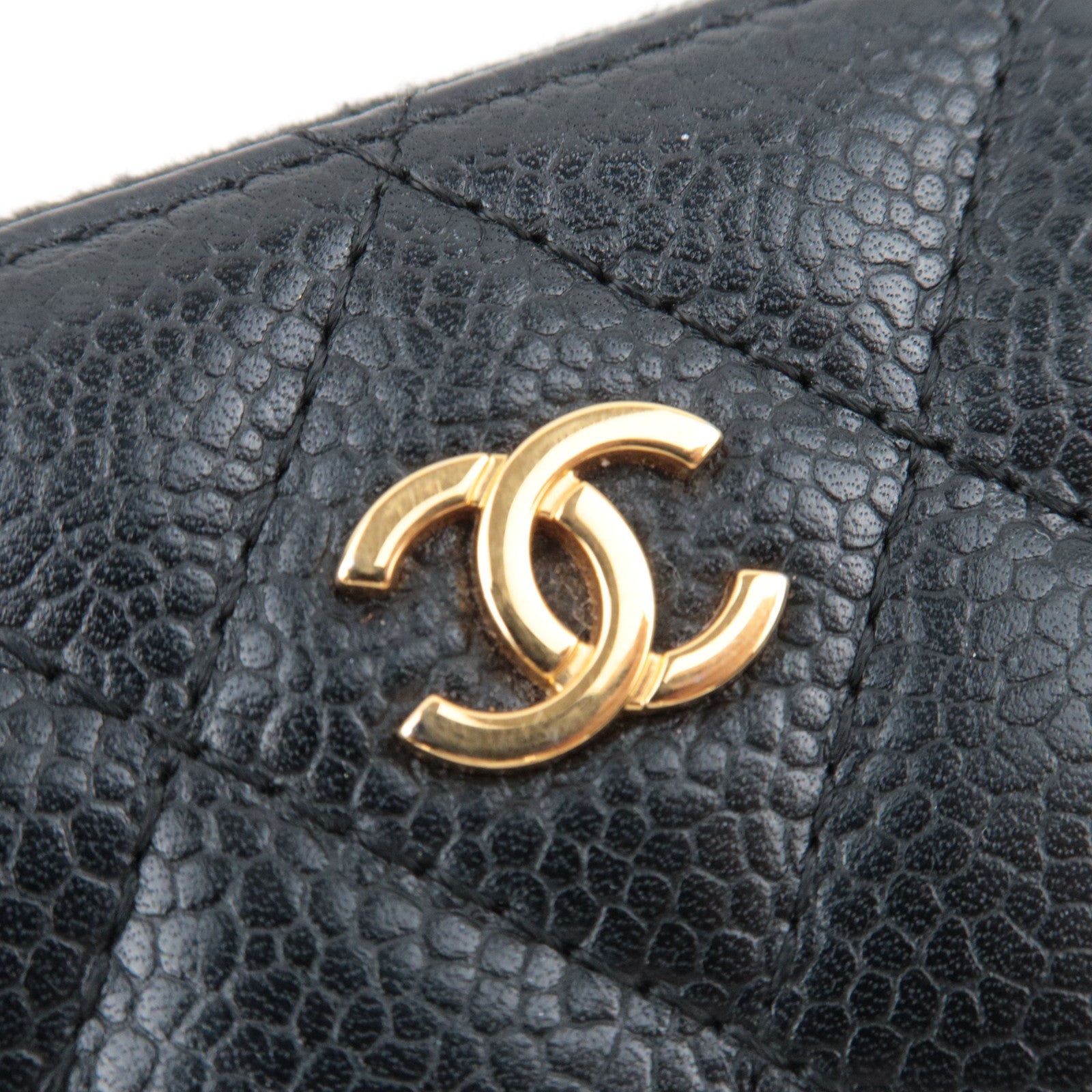 CHANEL Matelasse Round Zipper Coin Case Caviarskin Black Gold HDW 23742532 *G card
