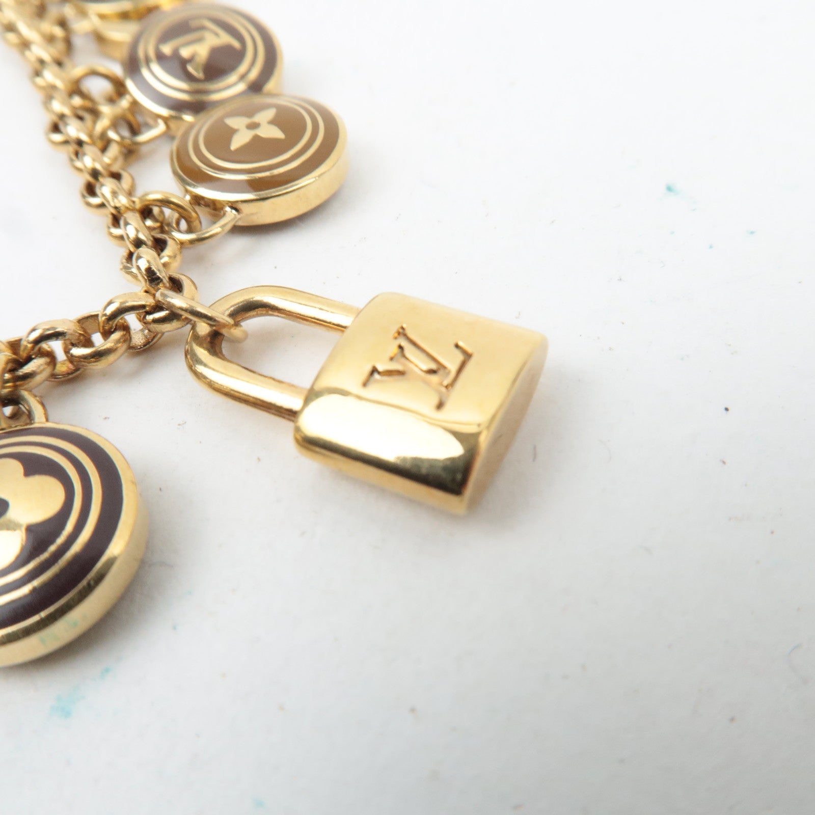 Louis Vuitton Porte Cles Chaine pastille Bag Charm Maron M65386