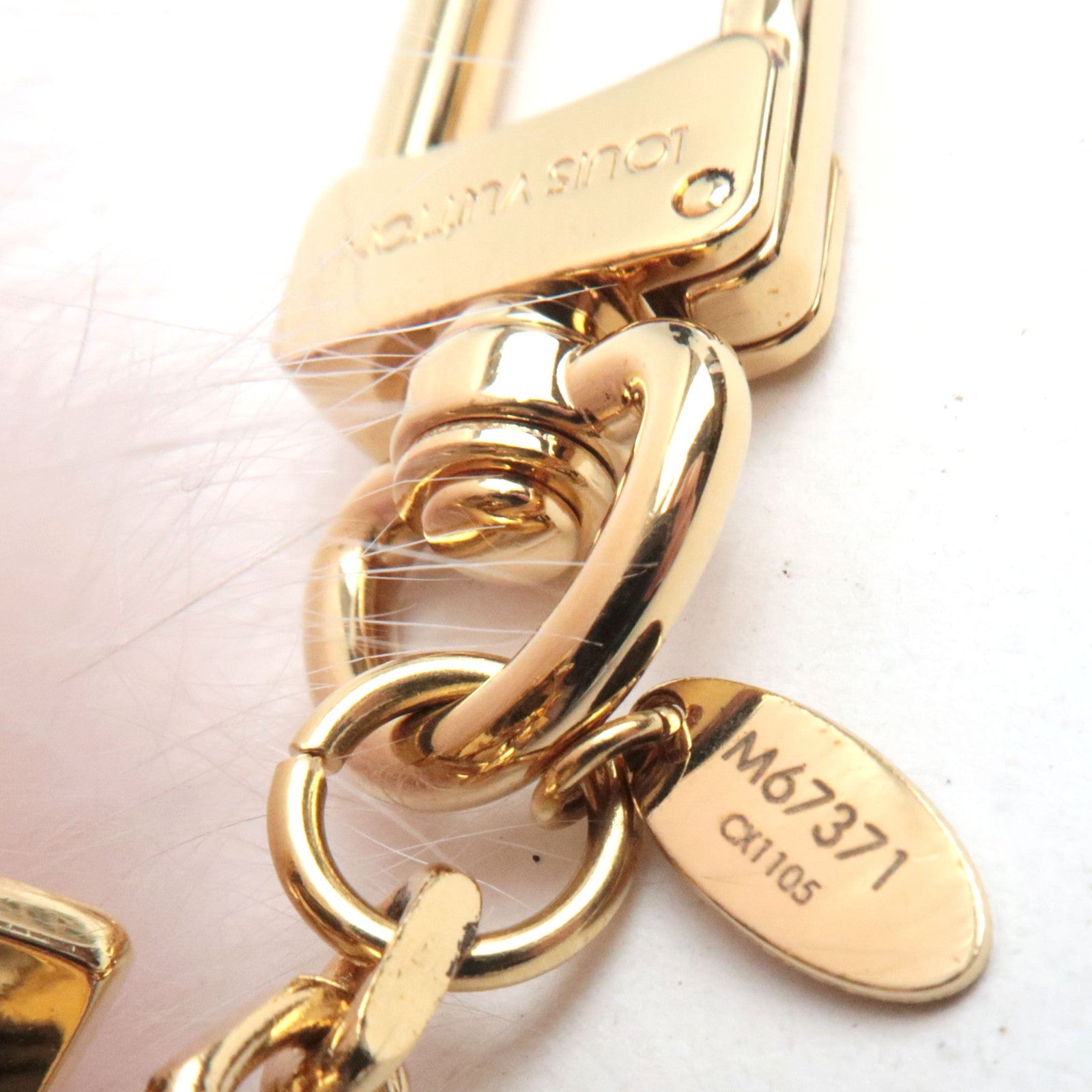 Louis Vuitton Fuzzy Bubble Fur Bag Charm Rose Clair M67371 CX1105