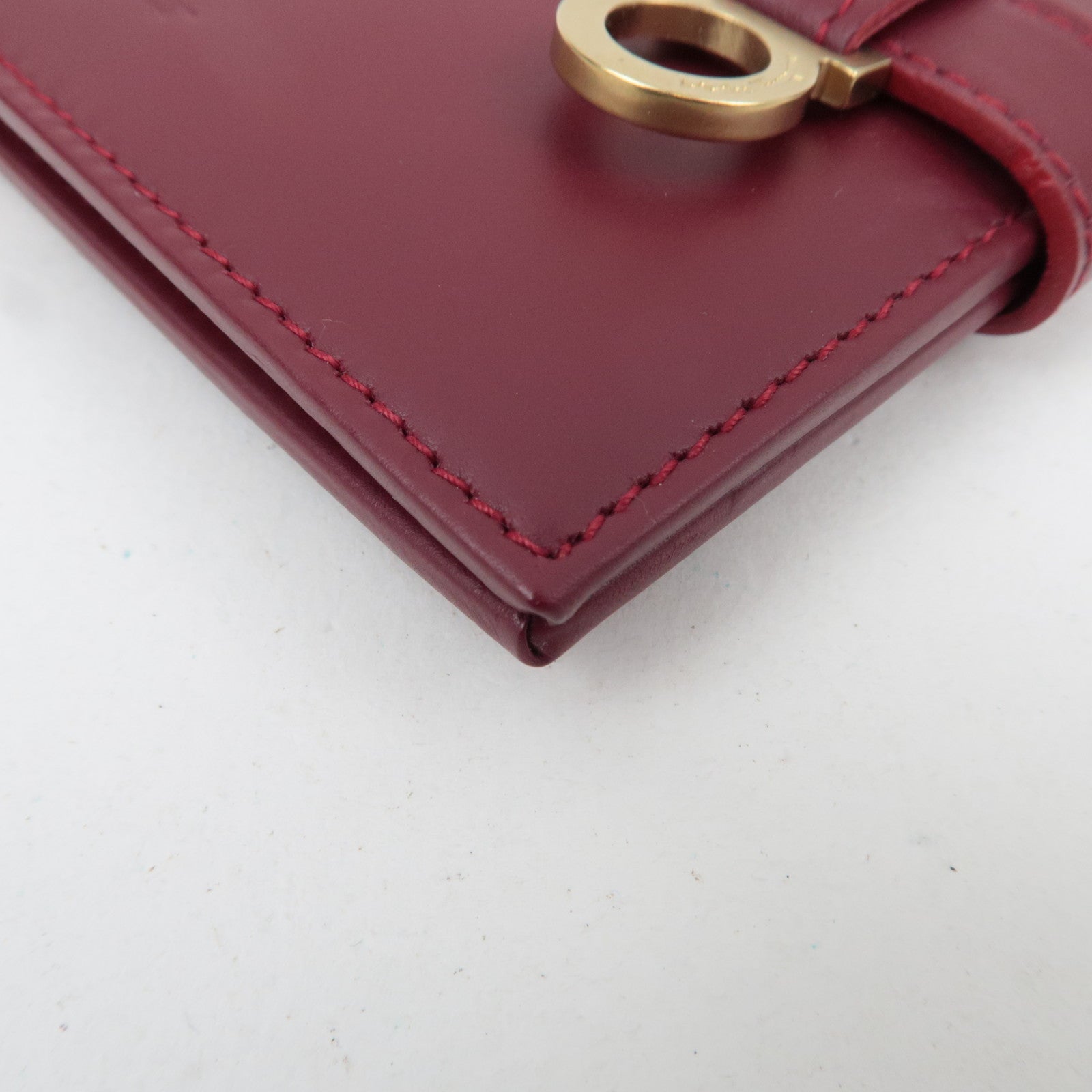 Ferragamo Gancini Leather Photo Case Bordeaux *Box