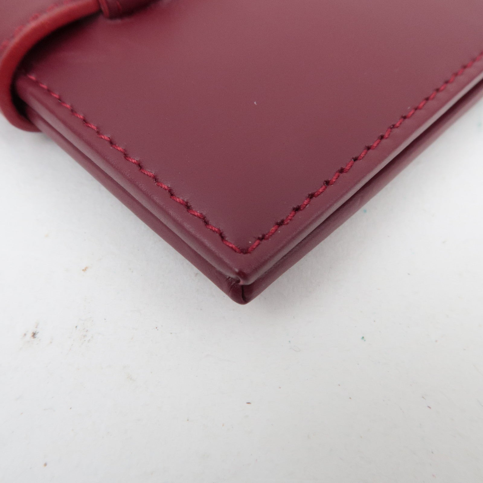 Ferragamo Gancini Leather Photo Case Bordeaux *Box
