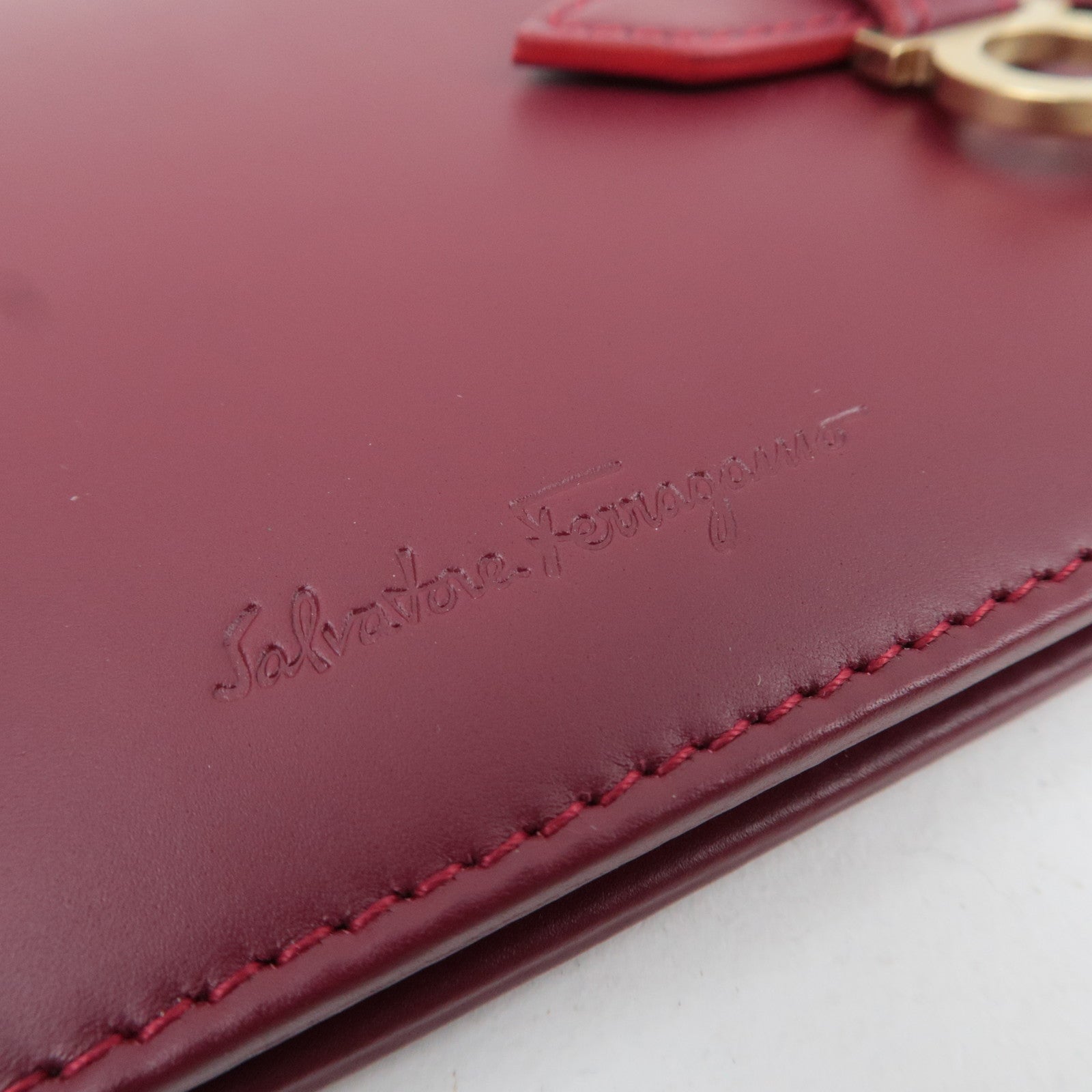 Ferragamo Gancini Leather Photo Case Bordeaux *Box