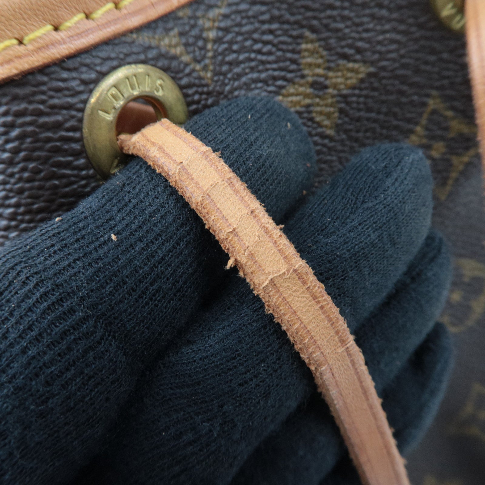 Louis Vuitton Monogram Noe Shoulder Bag M42224 SP0917