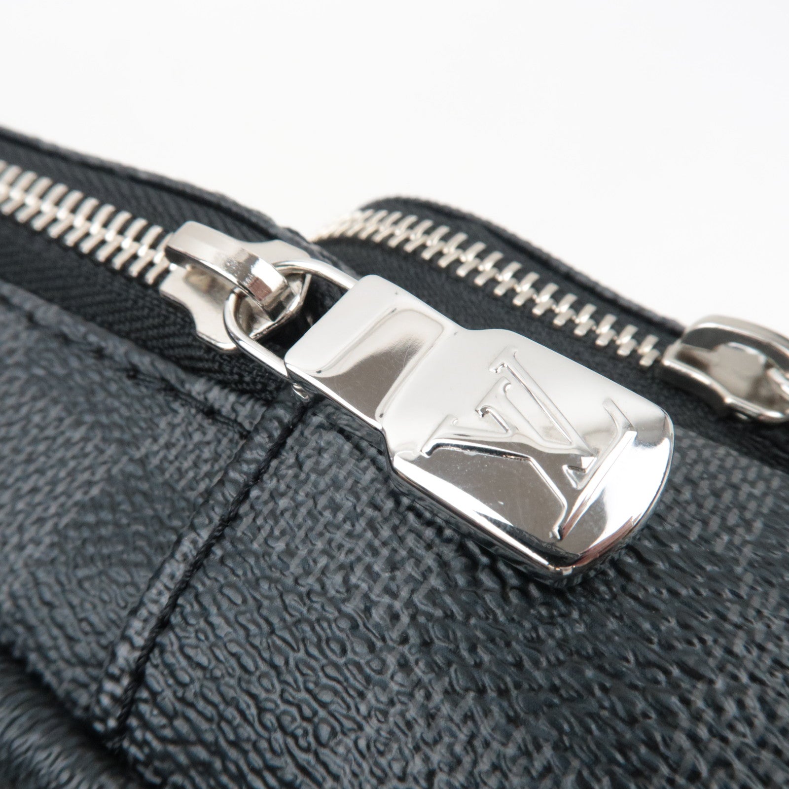 Louis Vuitton Damier Graphite Avenue Sling Bag N41719 MB3199 *Box, Dust bag