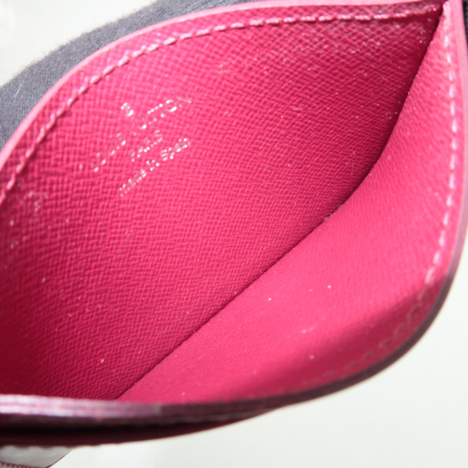 Louis Vuitton Epi Porte Cartes Simple Card Case Fuchsia M60327 CA0154 *Box, Dust bag