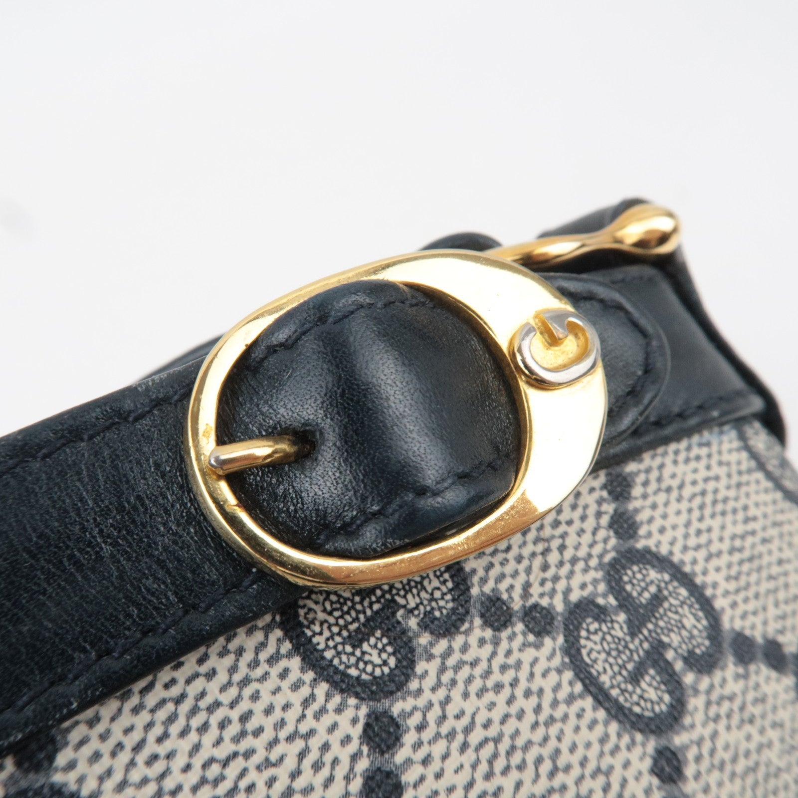 GUCCI Old Gucci GG Plus Leather Shoulder Bag Navy Beige