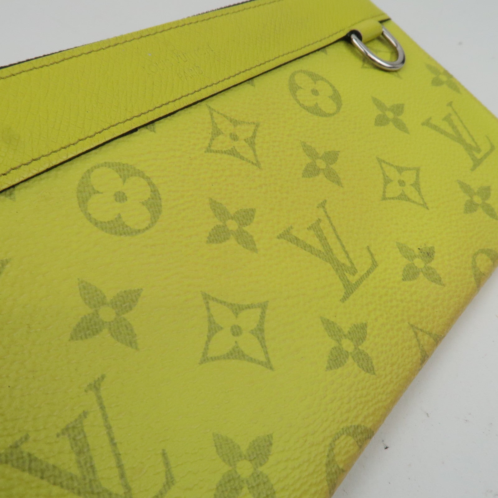 Louis Vuitton Taigarama Pochette Discovery PM Pouch Jaune M30581 SP1159