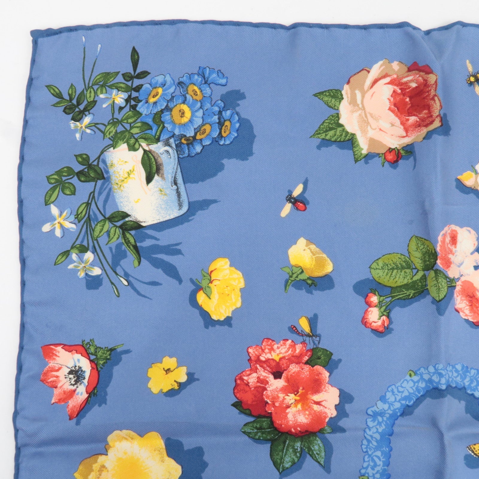 GUCCI Flower Print Scarf 100% Silk Blue