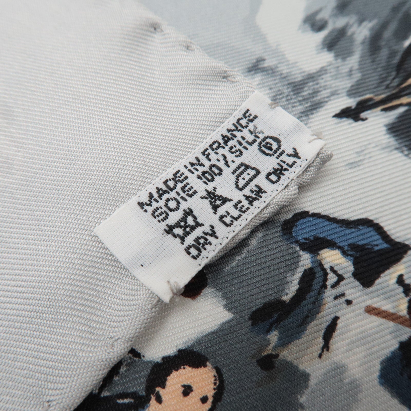 HERMES Petit Carre Carre 40 Scarf CONCERTO 100% Silk Gray