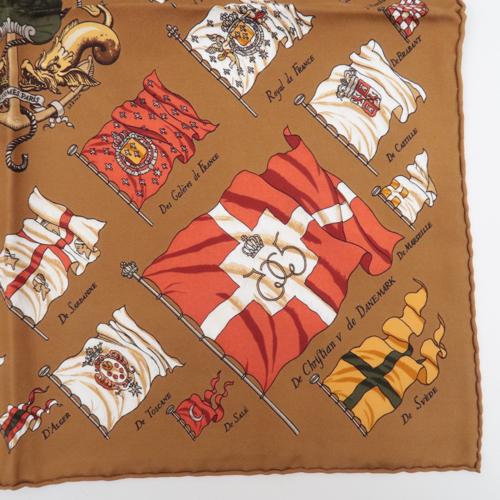 HERMES Petit Carre Carre 40 Scarf PAVOIS 100% Silk Brown
