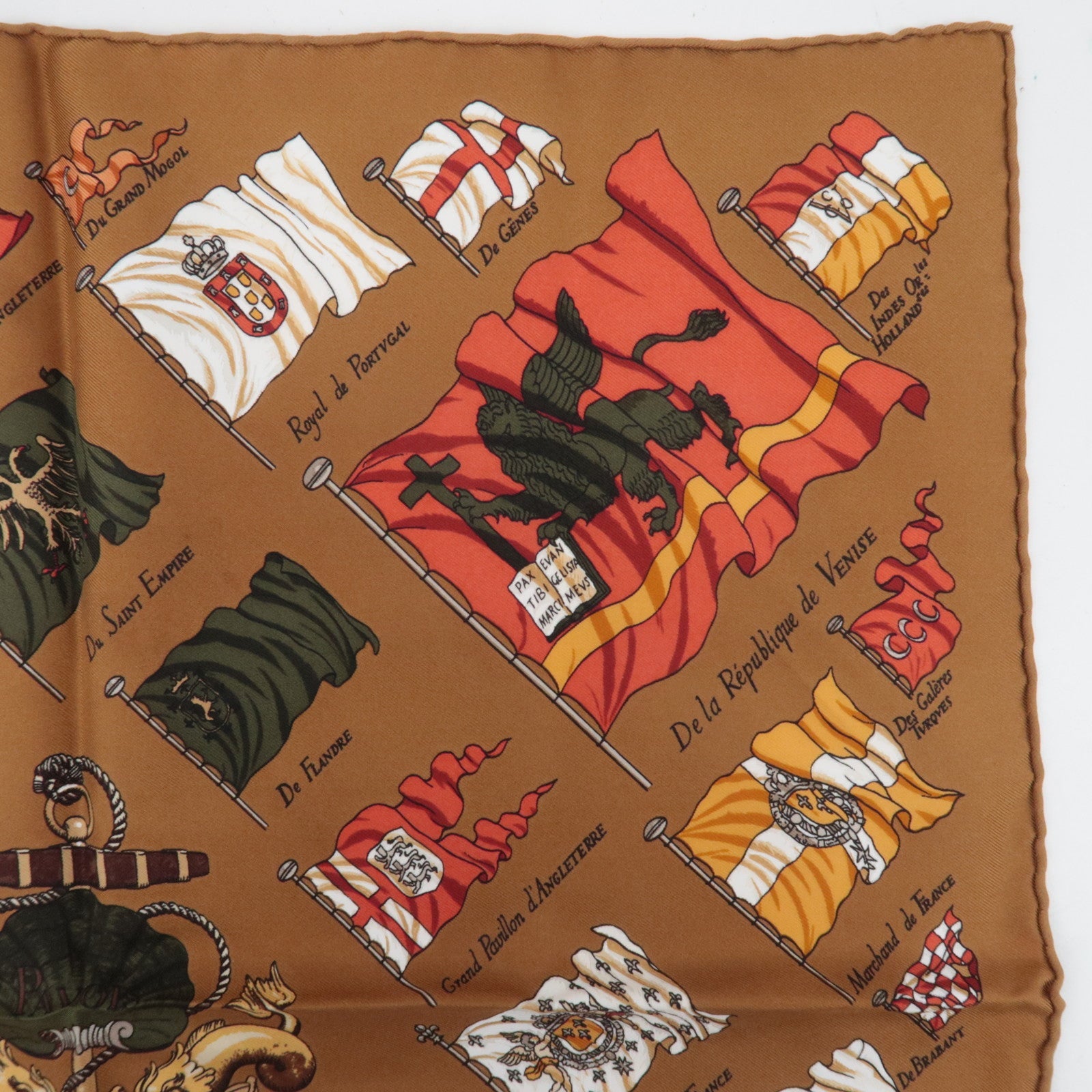 HERMES Petit Carre Carre 40 Scarf PAVOIS 100% Silk Brown