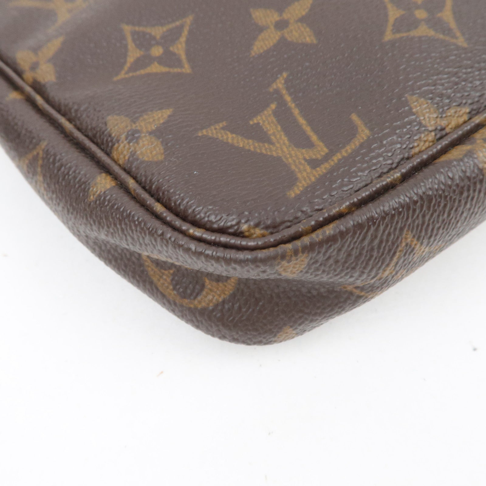 Louis Vuitton Monogram Pochette Accessoires Handbag M51980 VI0040