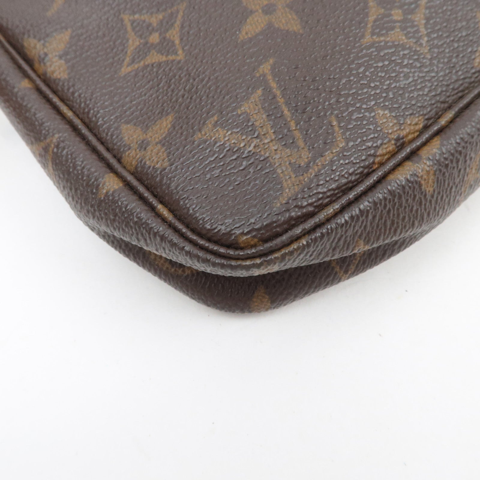 Louis Vuitton Monogram Pochette Accessoires Handbag M51980 VI0030