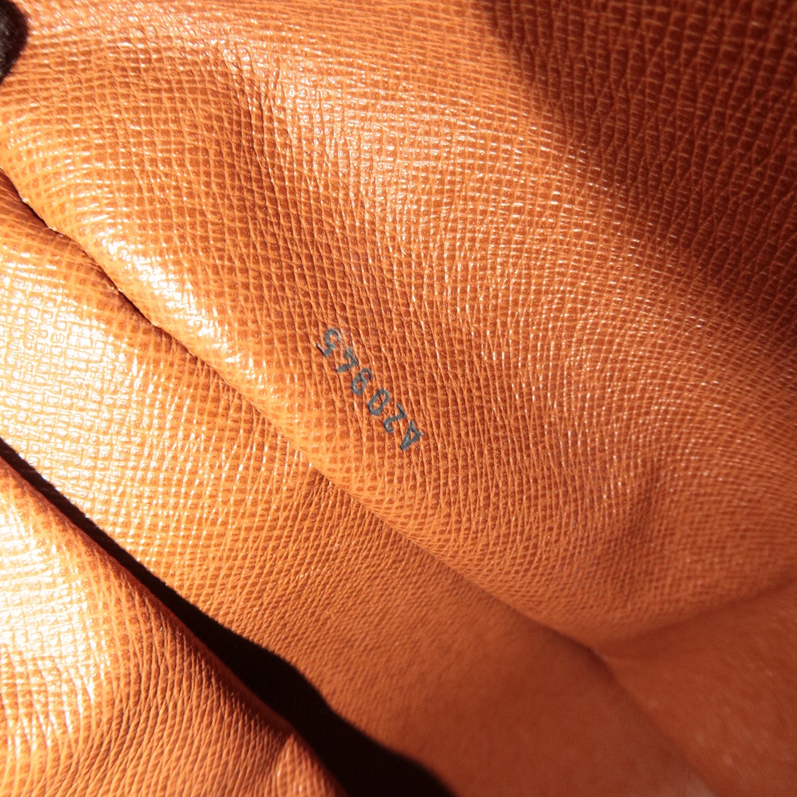 Louis Vuitton Monogram Boulogne 30 Shoulder Bag M51265 A20945