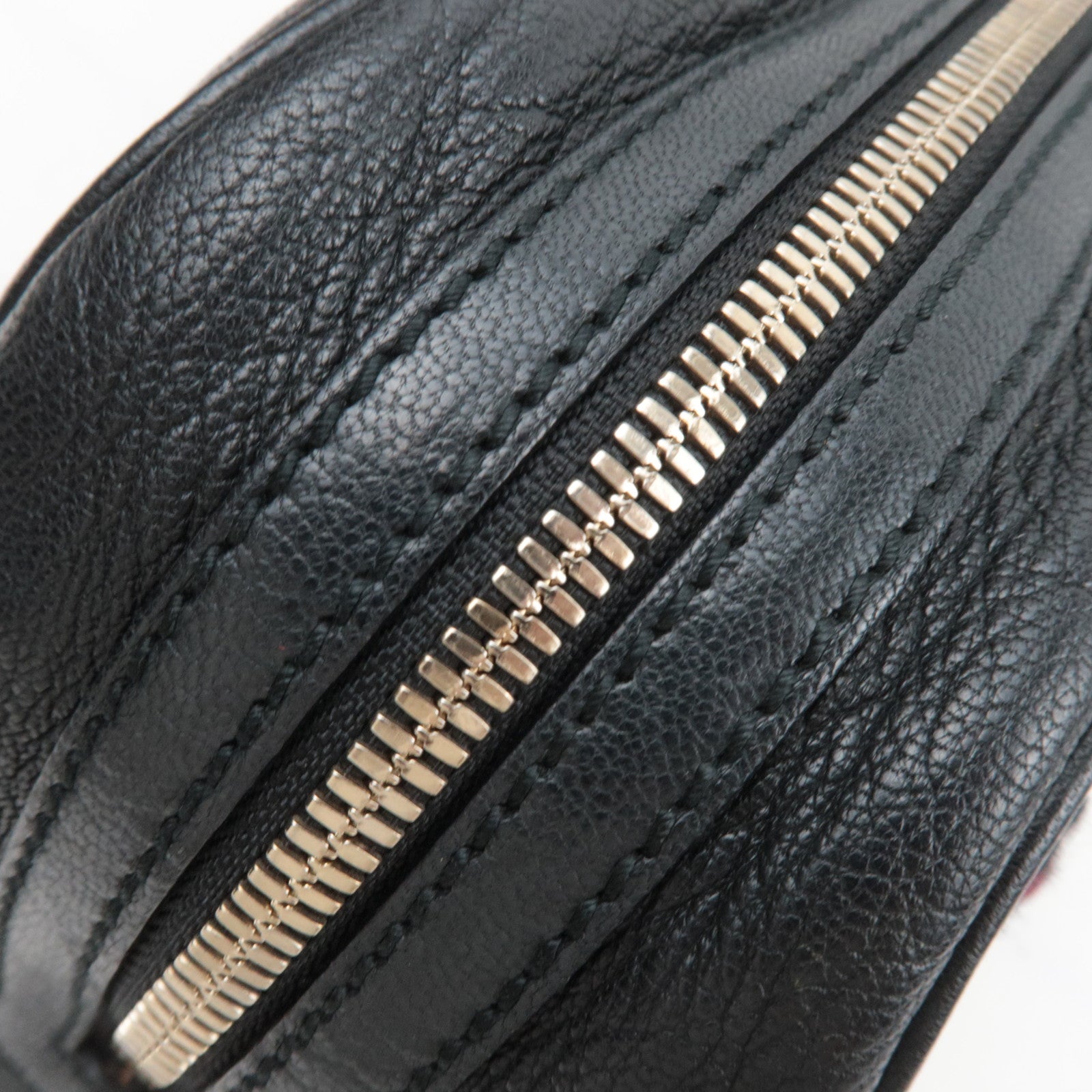 GUCCI Princy Leather Shoulder Bag Black 161720