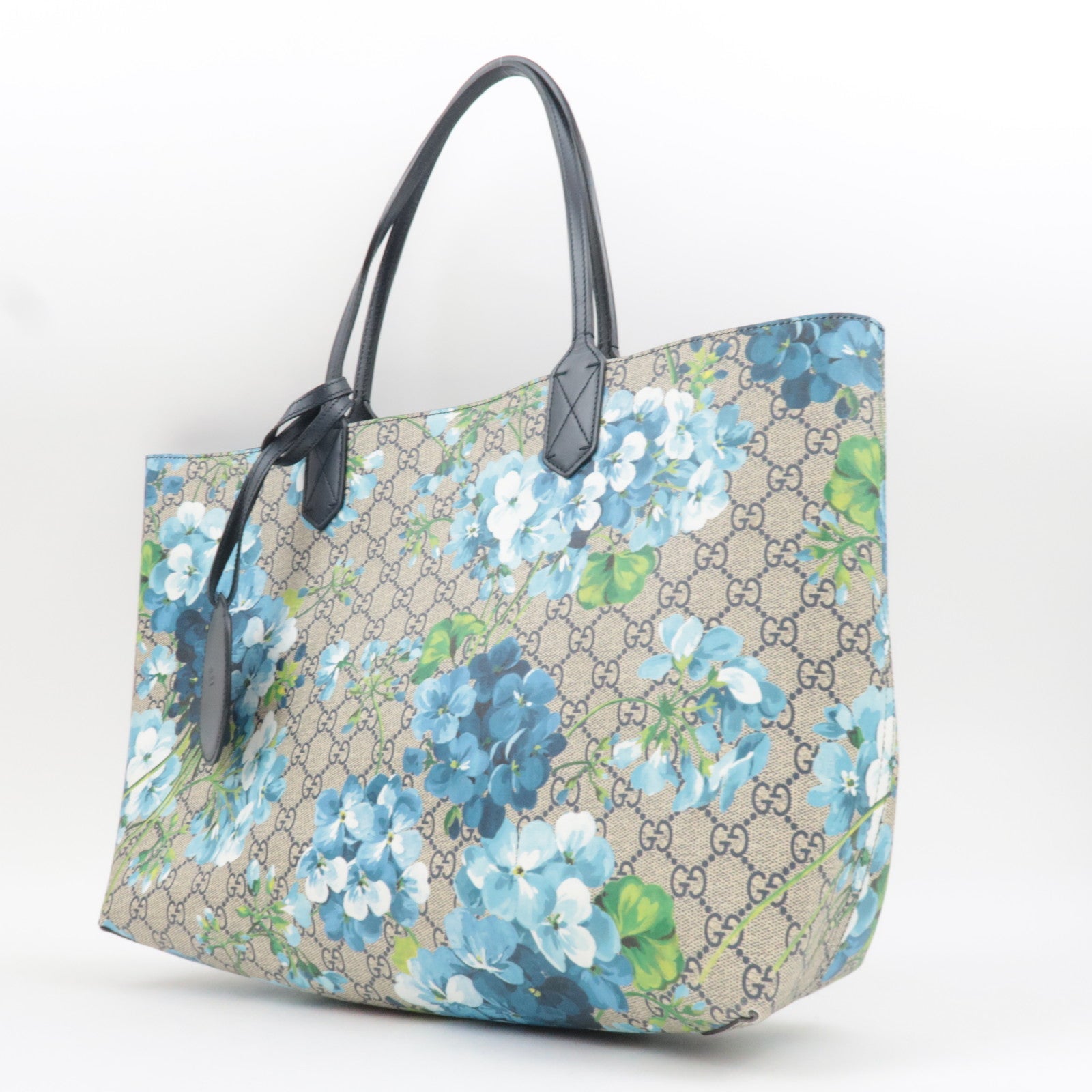 GUCCI GG Blooms GG Supreme Leather Reversible Tote Bag Beige Blue 546317 *Name tag
